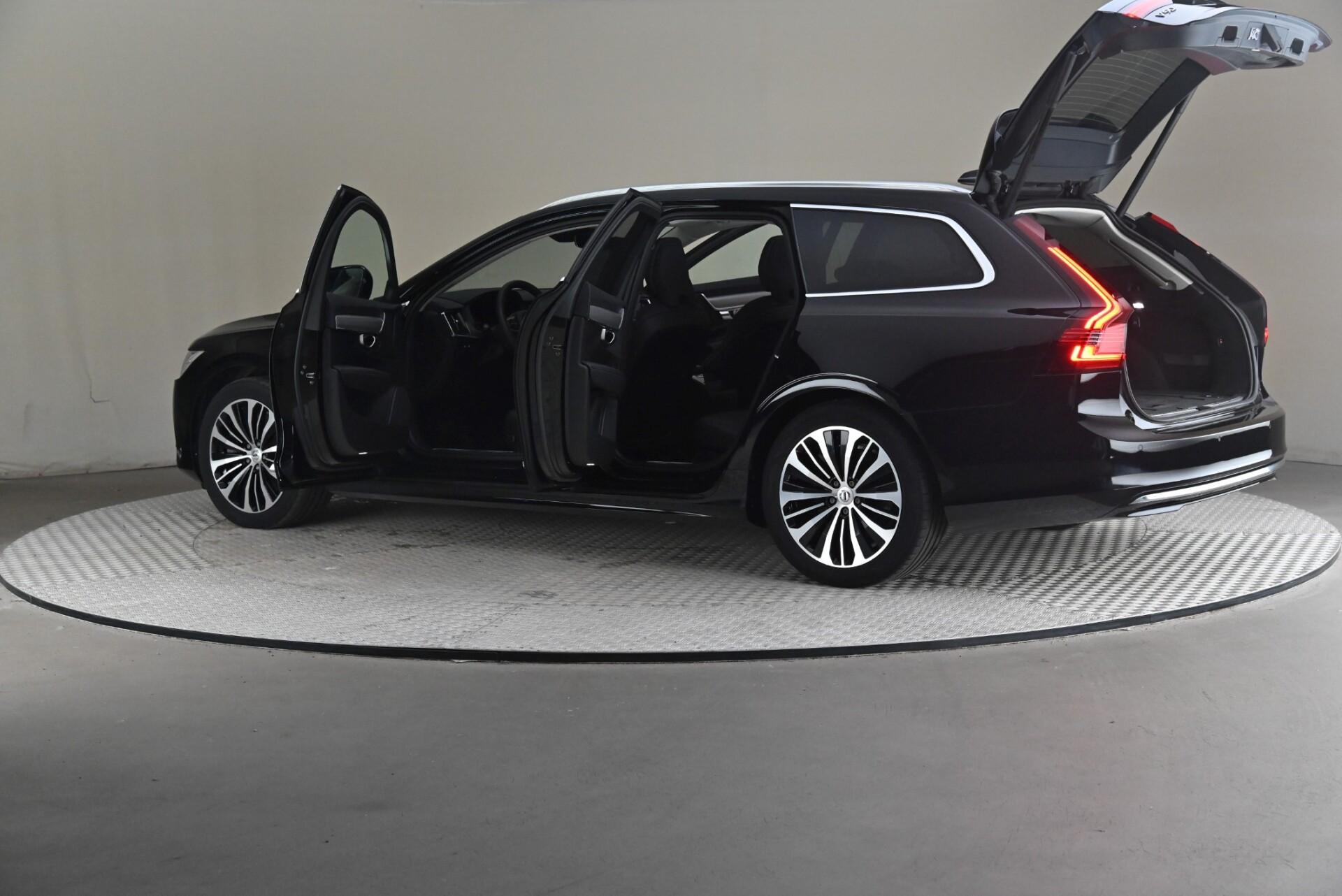 Volvo V90 T6 AWD Long Range Core aut 2022, photo 7/32
