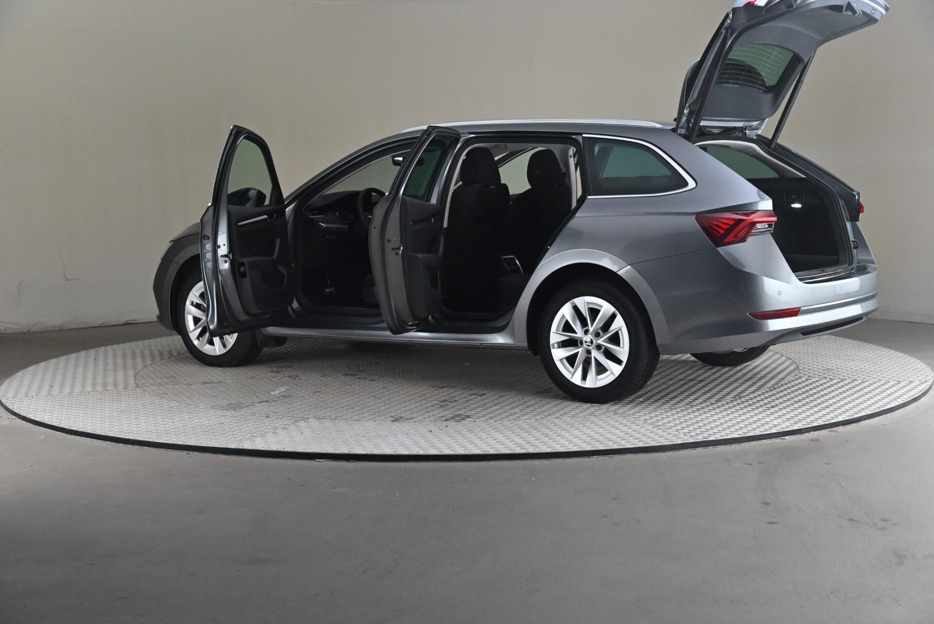 Skoda Octavia 2023, kuva 7/29