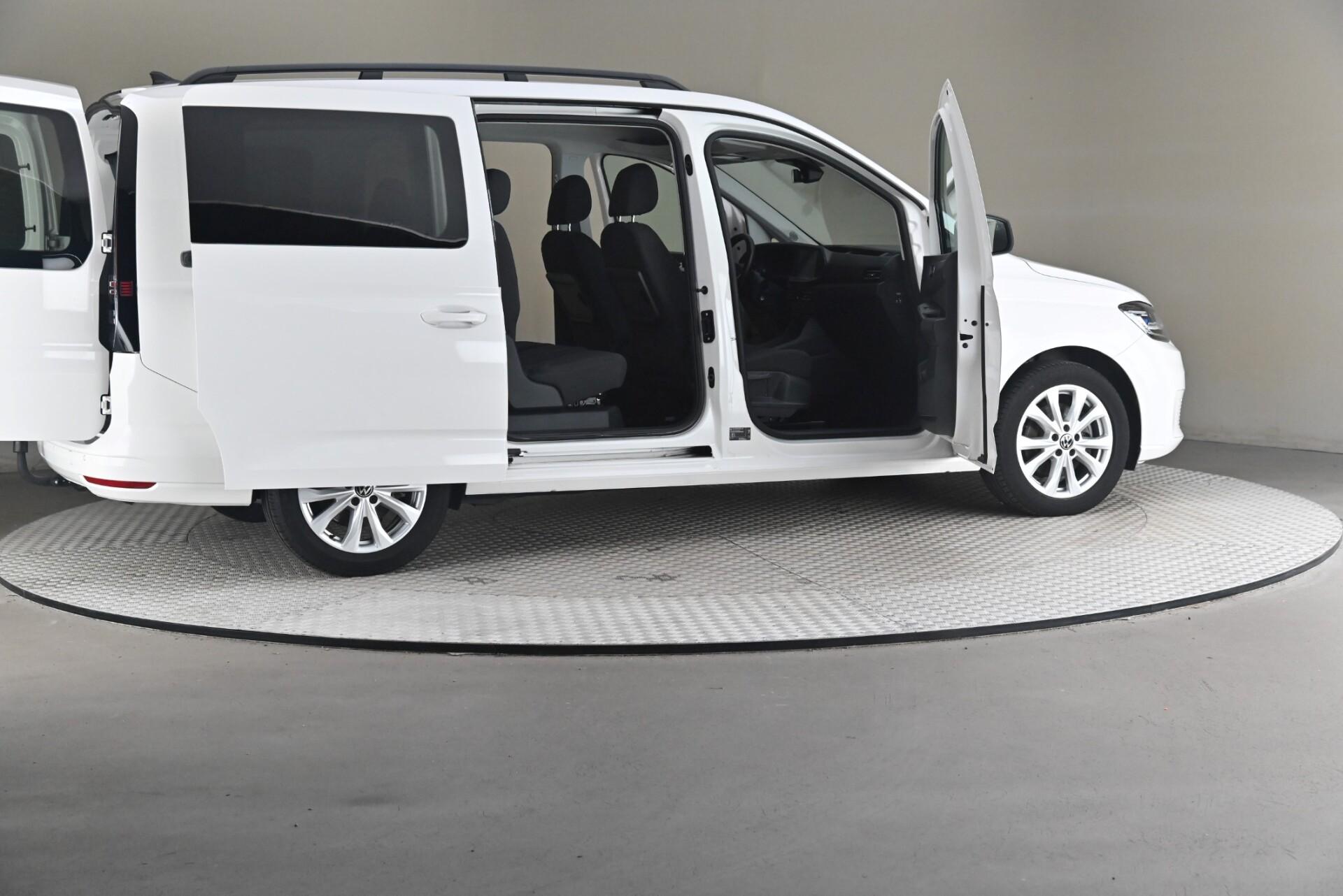 Volkswagen Caddy Life 2,0 TDI 90kW DSG 2021, photo 6/32