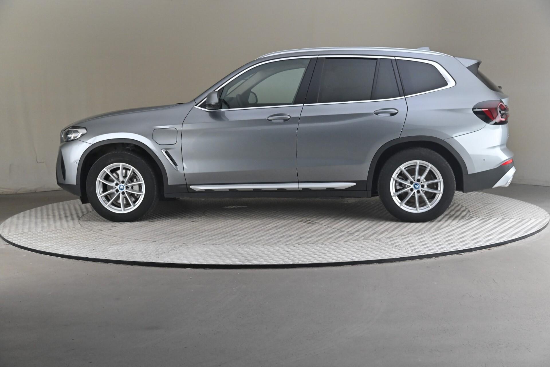 BMW X3 G01 xDrive 30e A Charged Edition 2023, kuva 4/32
