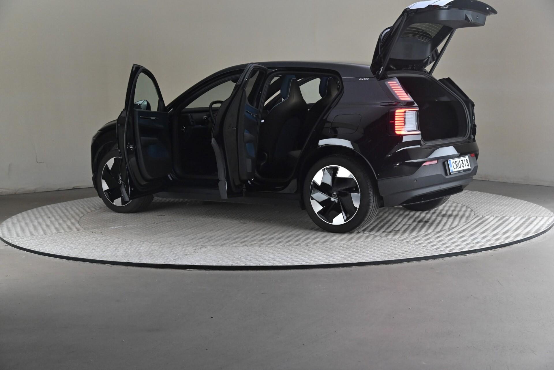 Volvo EX30 Twin Performance Ultra 2024, kuva 7/31
