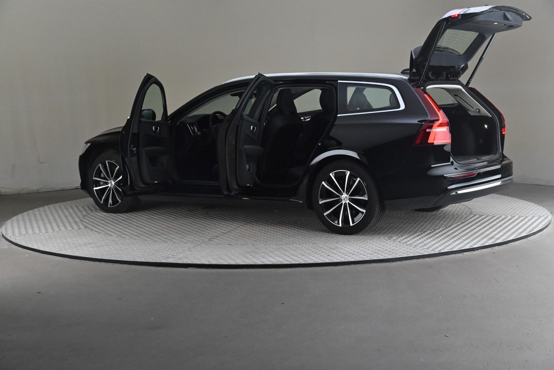 Volvo V60 T6 AWD Long Range Plus Bright 2023, kuva 7/29