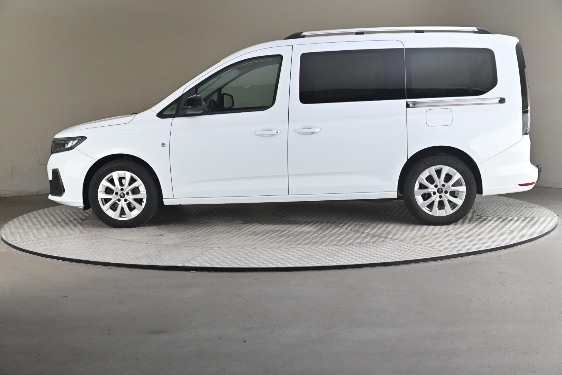 Ford Grand Tourneo Connect 2022, photo 4/31