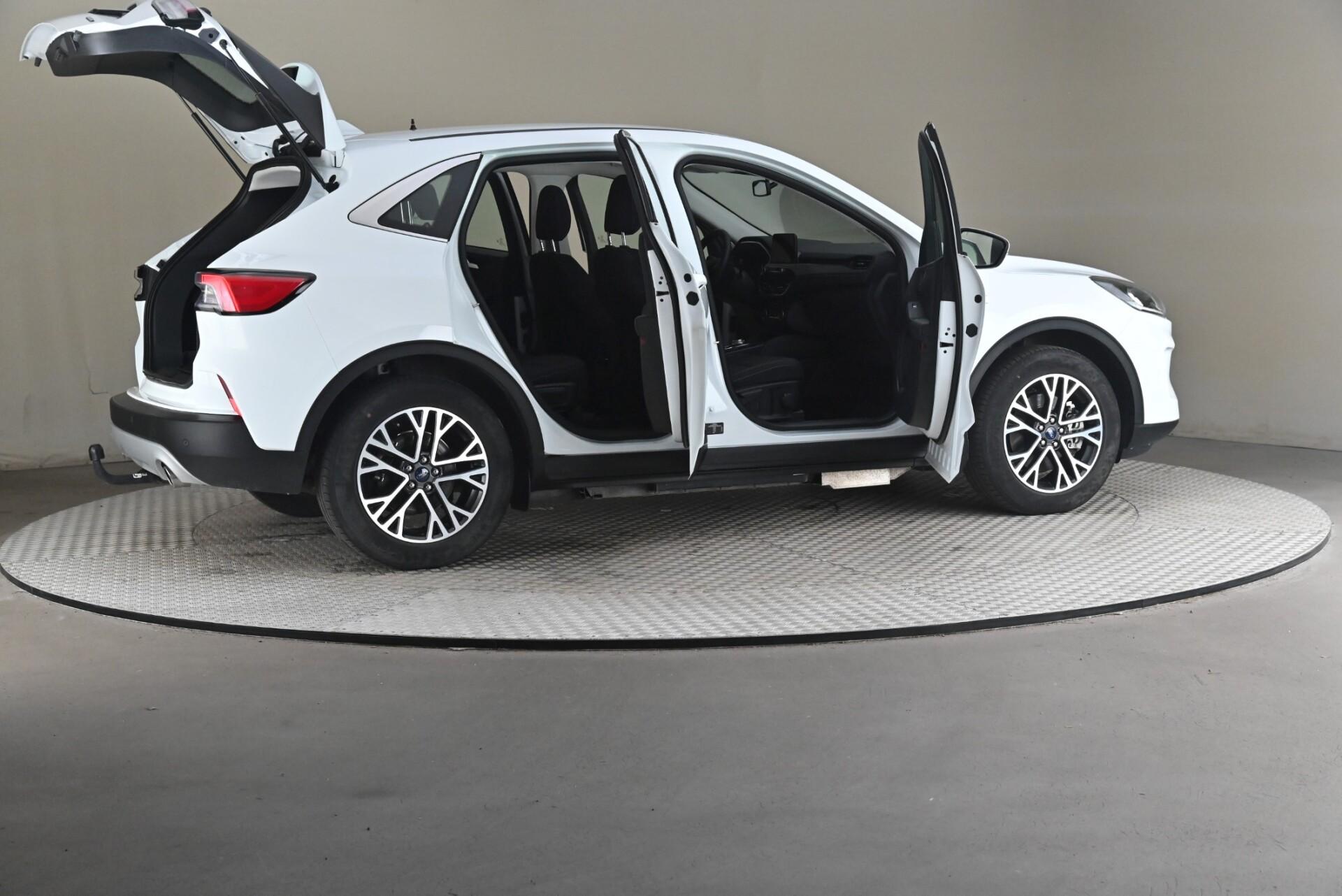 Ford Kuga 2021, kuva 6/32