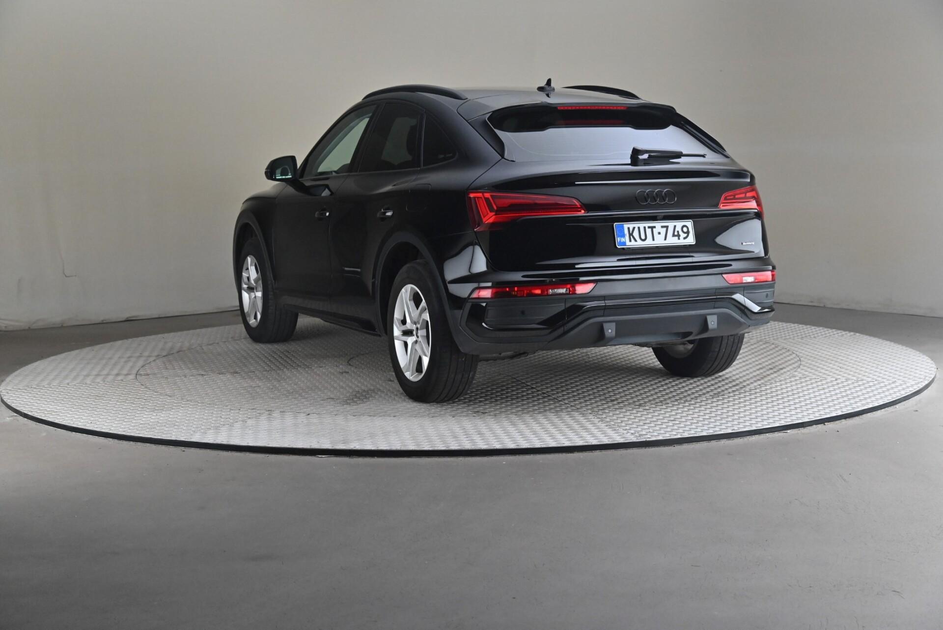 Audi Q5 2023, photo 2/32