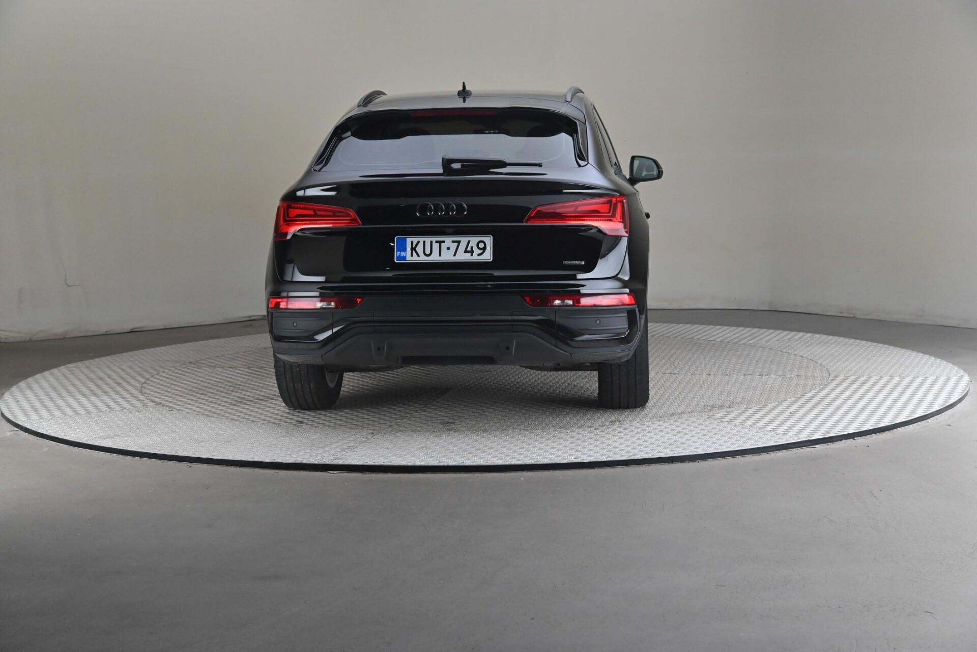 Audi Q5 2023, photo 5/32