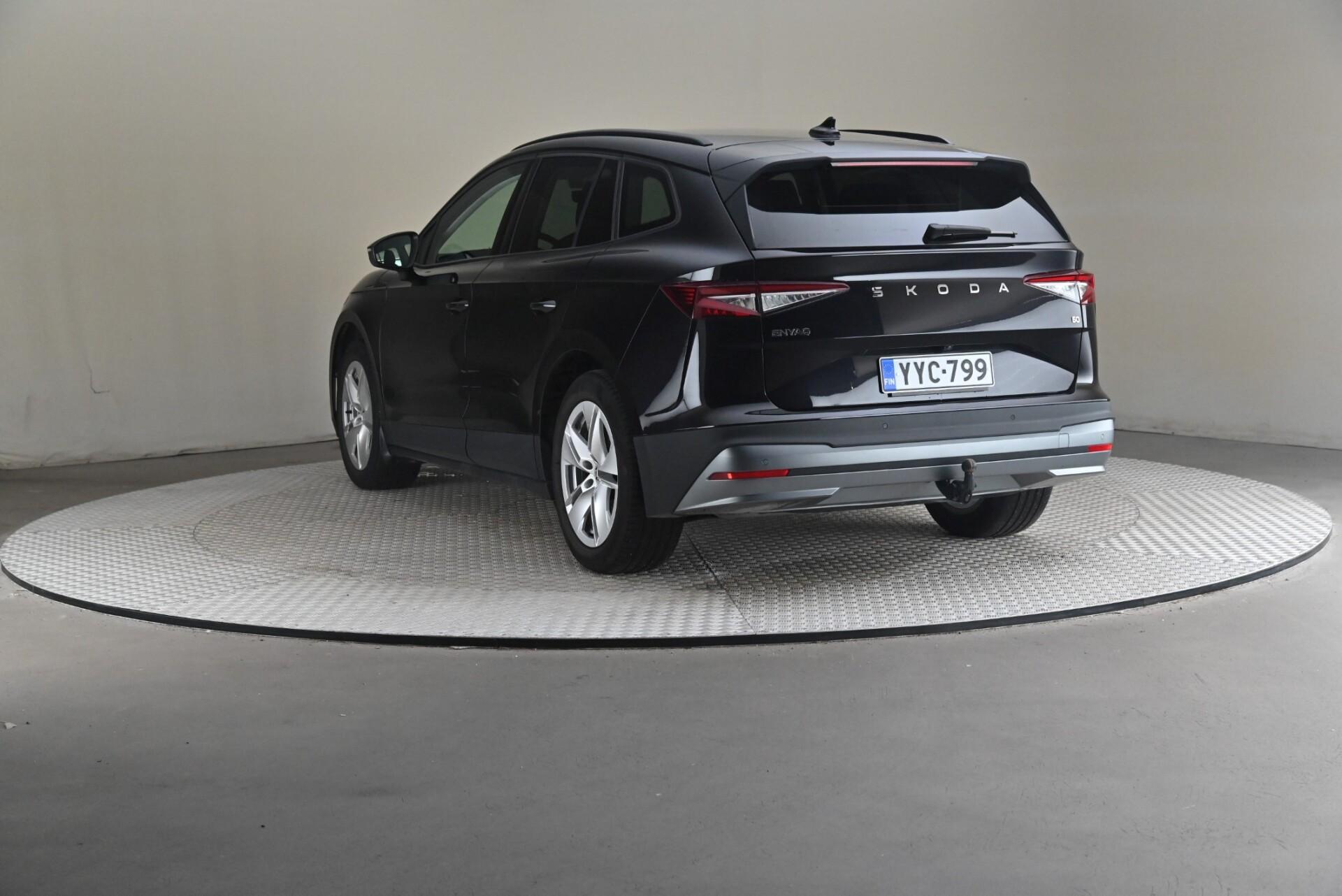 Skoda Enyaq 60 Style BusinessLine 2024, kuva 2/31