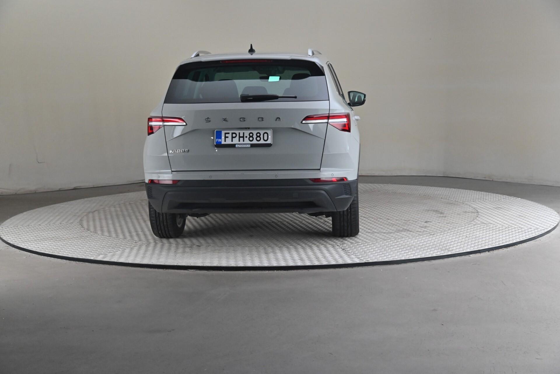 Skoda Karoq 1.5 TSI Style DSG 2022, kuva 5/31