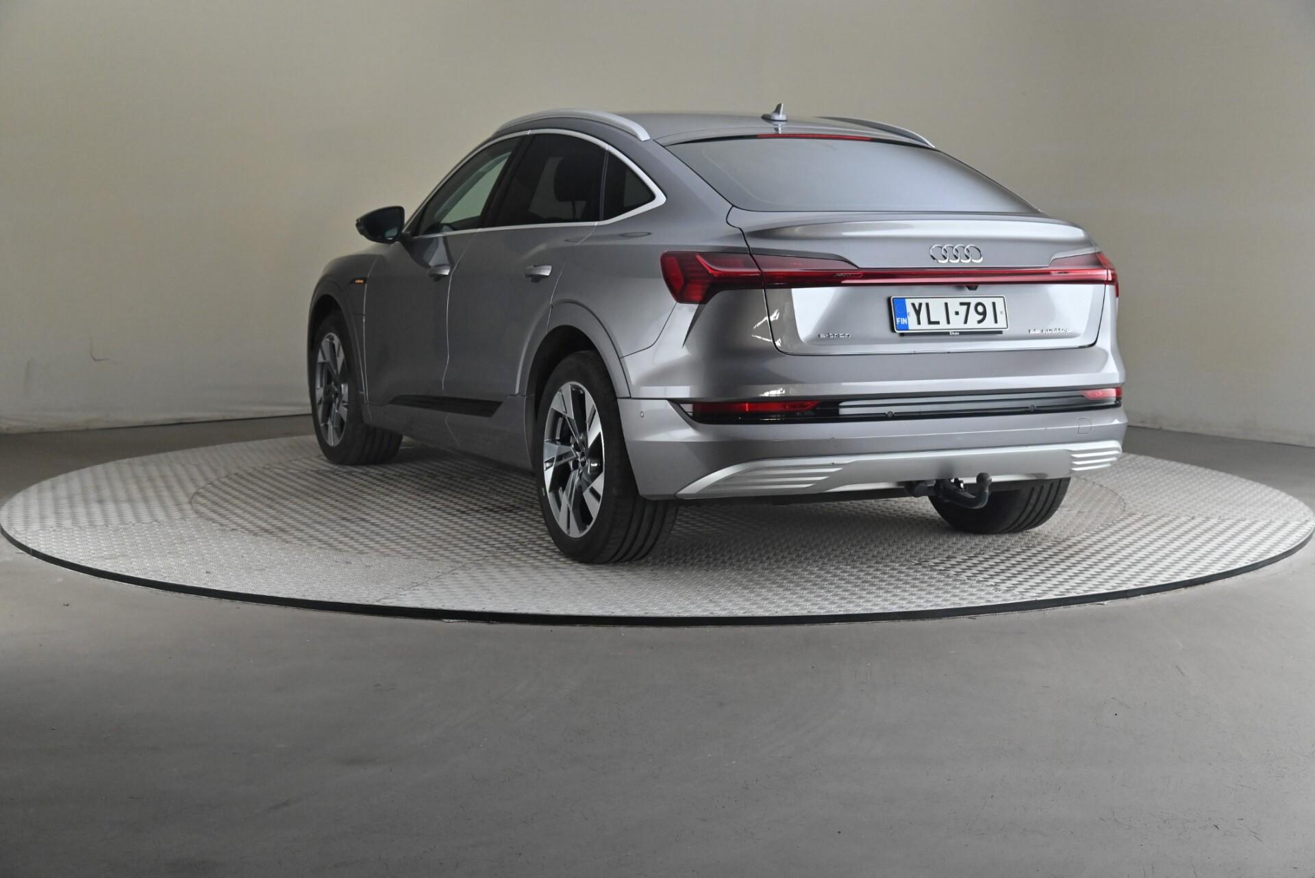 Audi e-tron 2022, bild 2/32