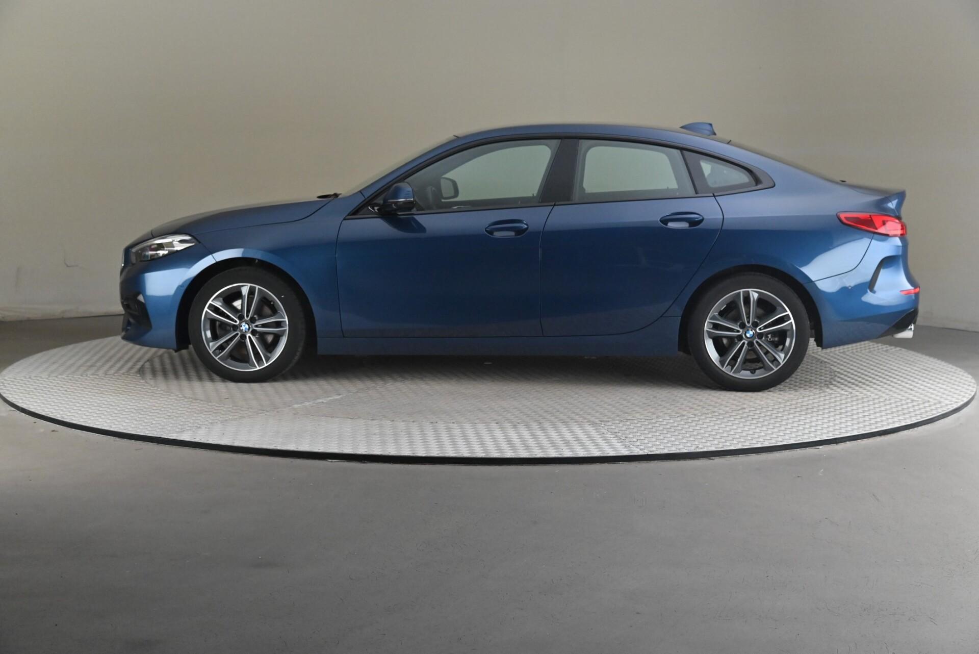 BMW 218 2022, kuva 4/24
