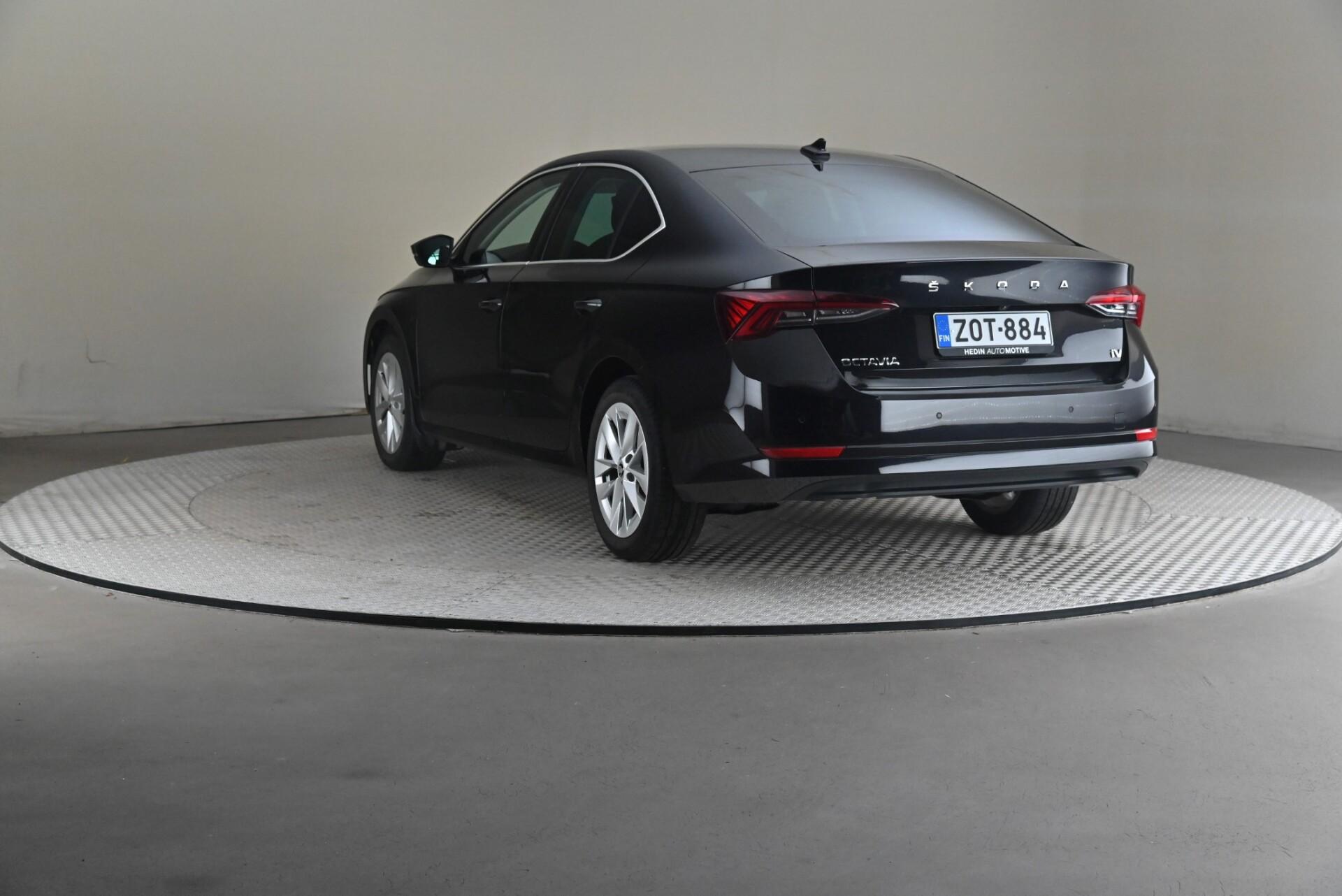 Skoda Octavia 1.4 TSI PHEV Style iV DSG 2023, bild 2/32