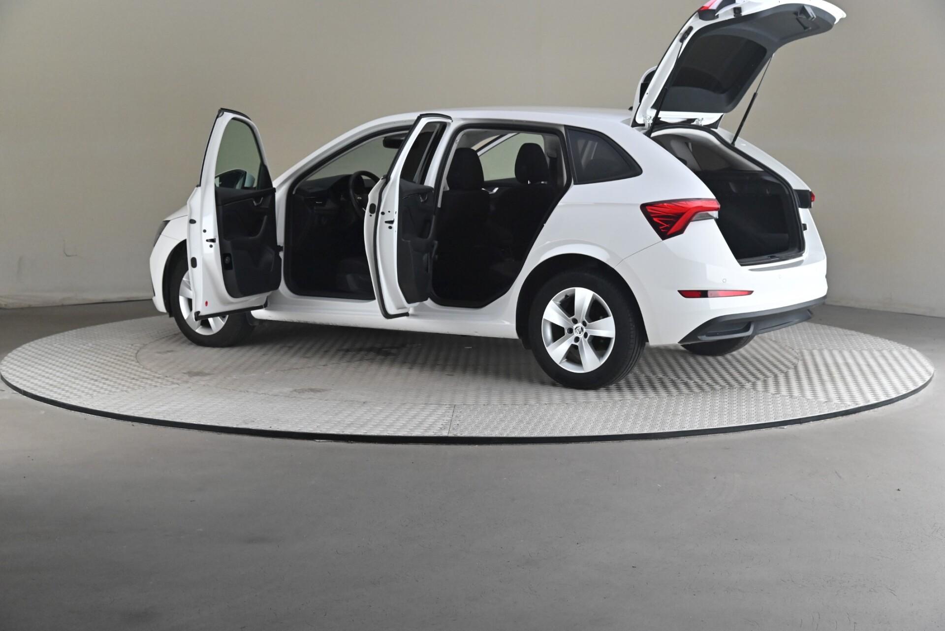 Skoda Scala 2022, bild 7/27