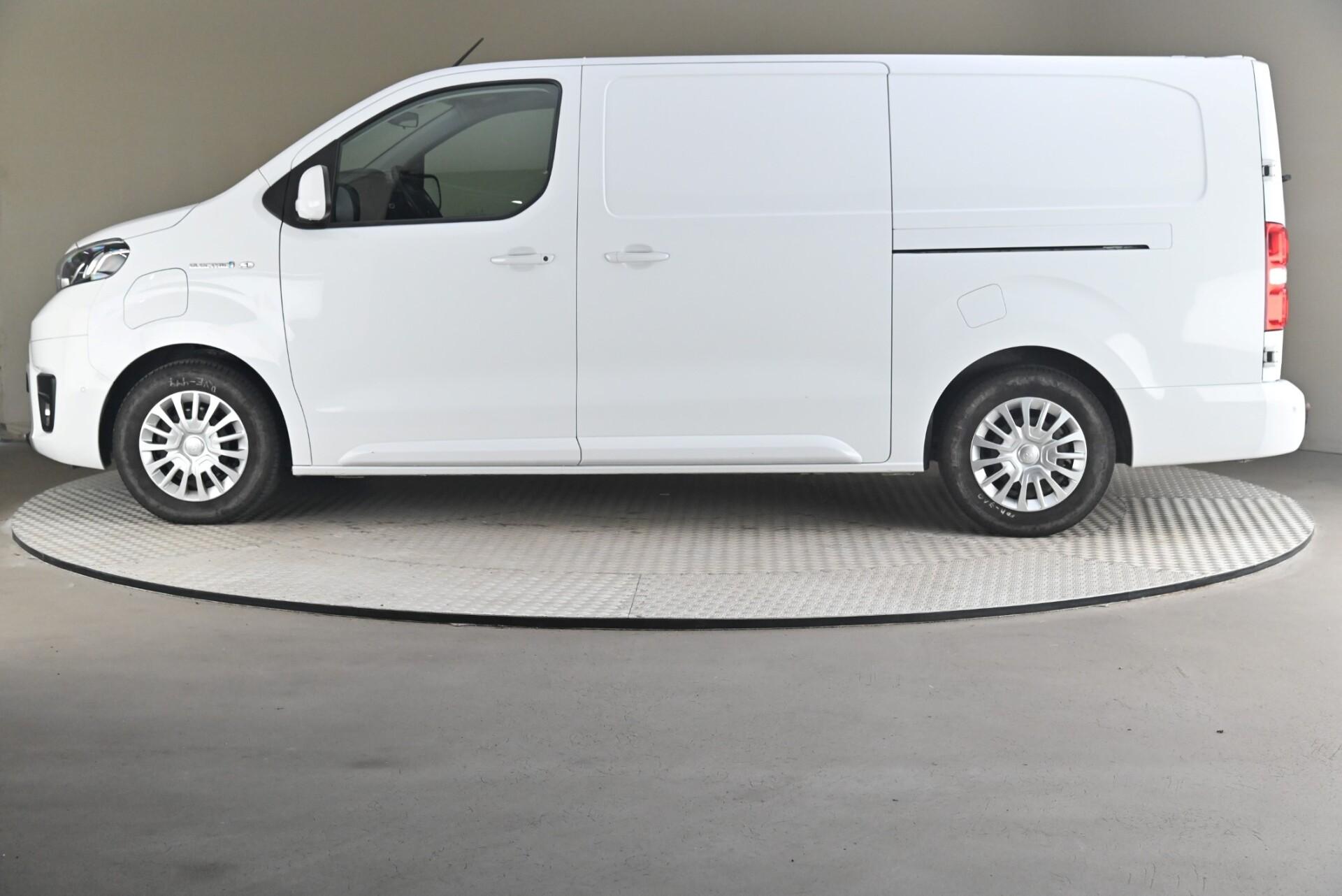 Toyota Proace EV L2 75 kWh 5-ovinen 2023, bild 4/32