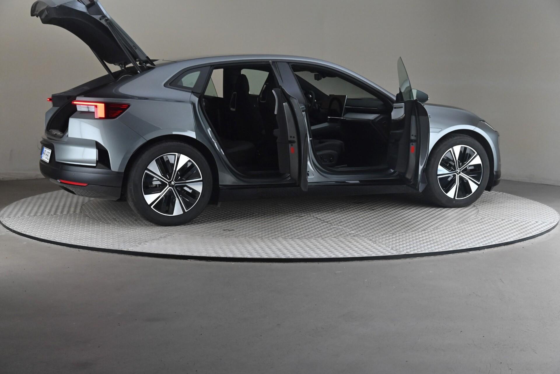 Polestar 4 2024, bild 6/31