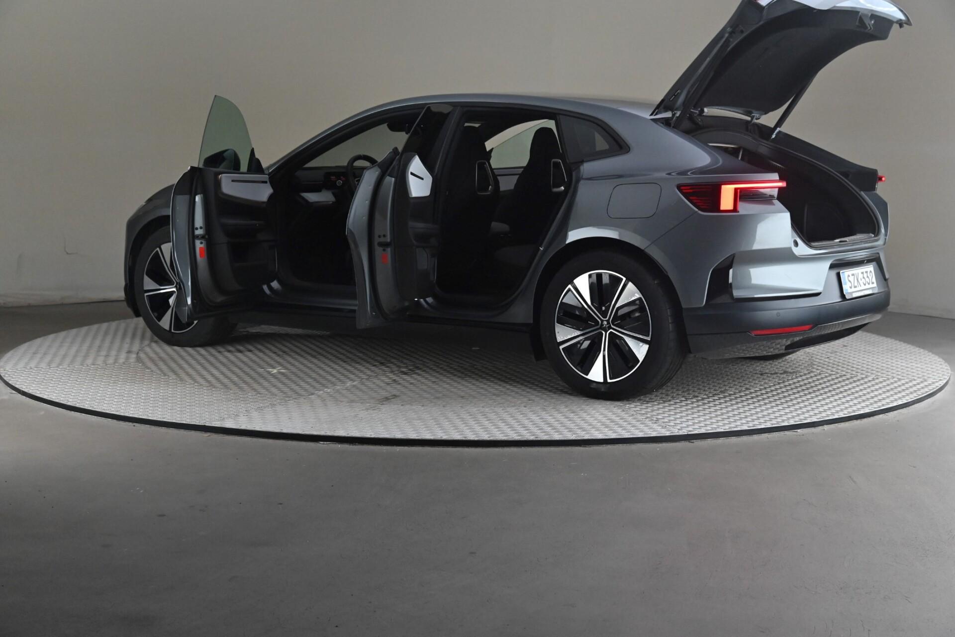 Polestar 4 2025, bild 7/36