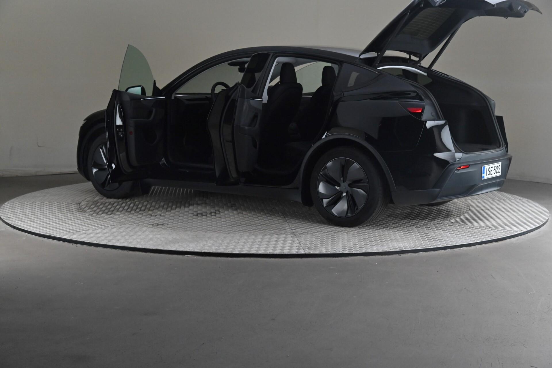 Tesla Model Y Long Range AWD 2025, bild 7/31