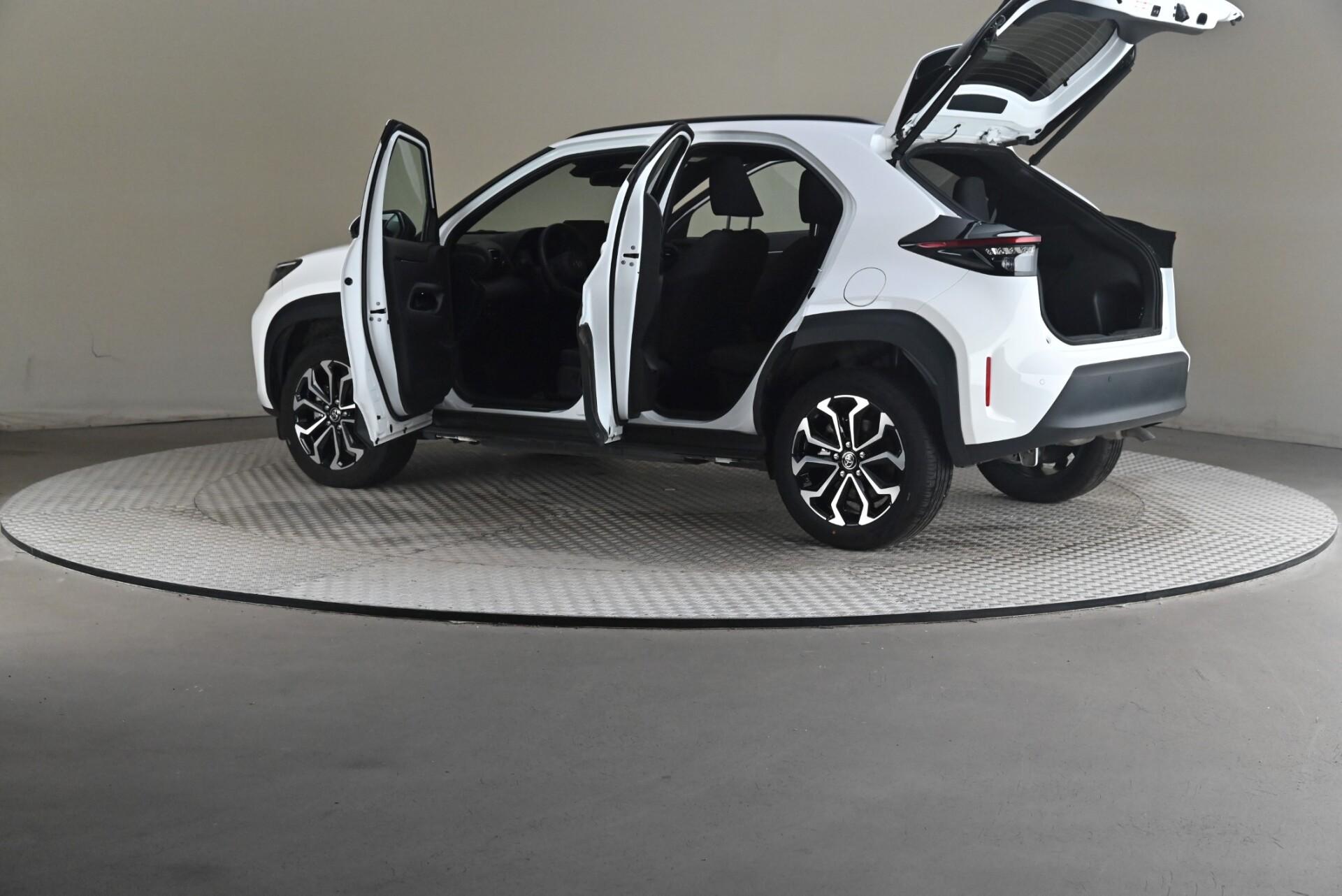 Toyota Yaris Cross 2025, bild 7/27