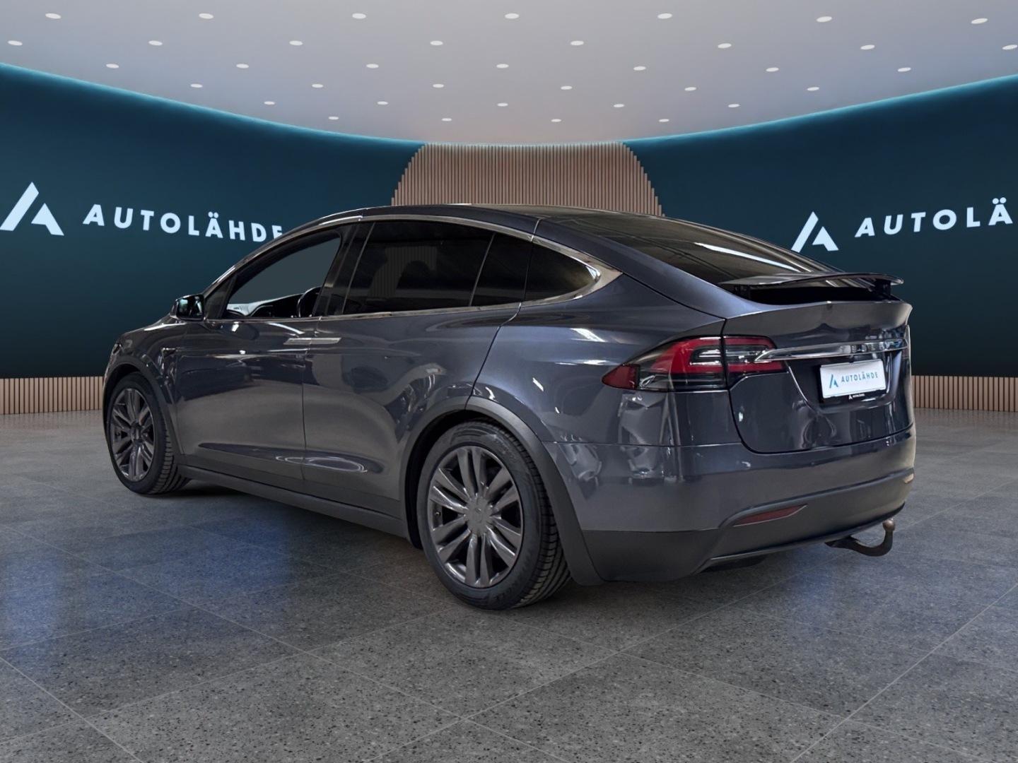 Tesla Model X 2018, photo 4/22