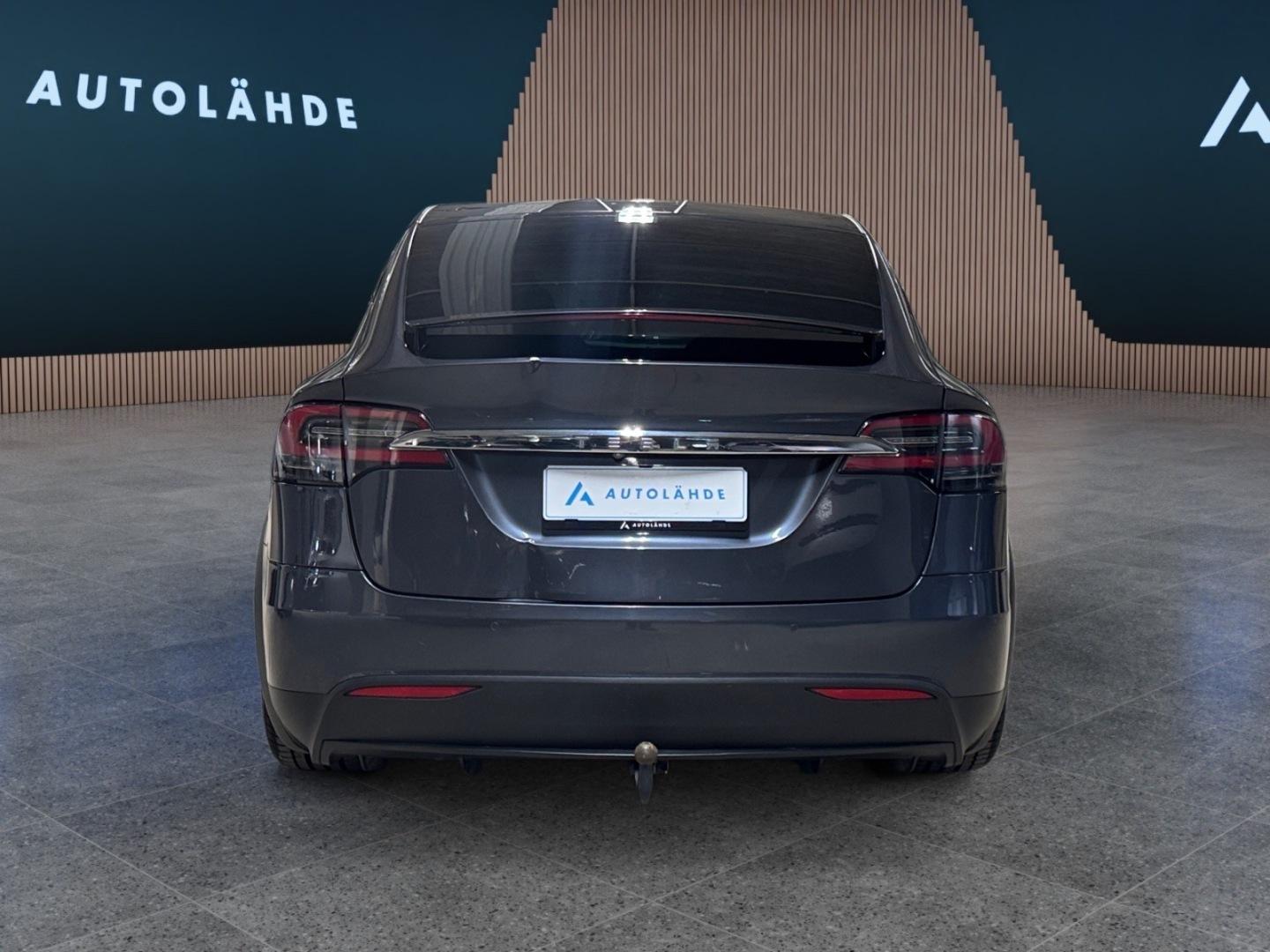 Tesla Model X 2018, photo 5/22