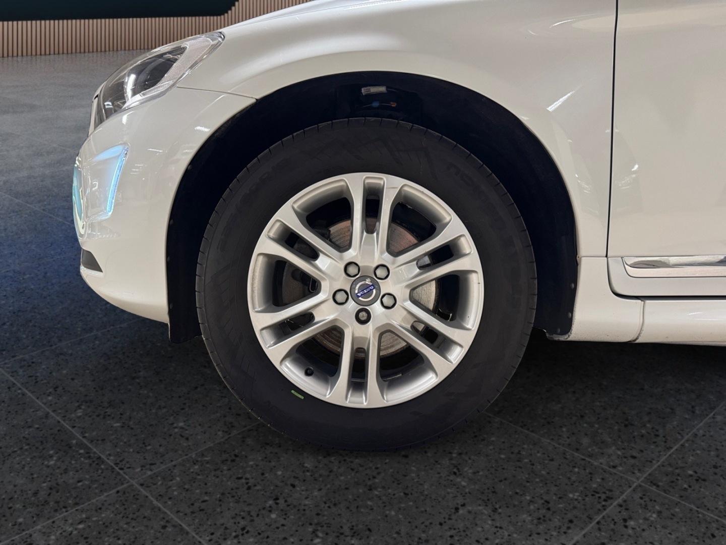 Volvo XC60 D4 Business Summum 2016, kuva 7/23