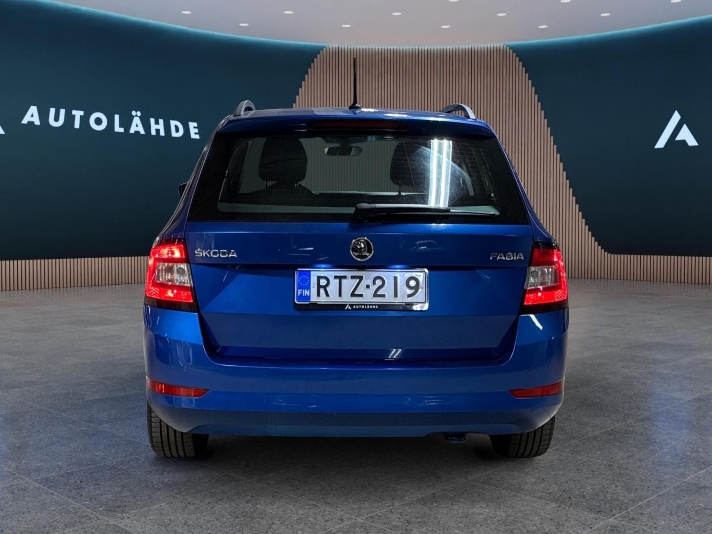 Skoda Fabia Combi 1,0 Ambition 2019, kuva 5/20