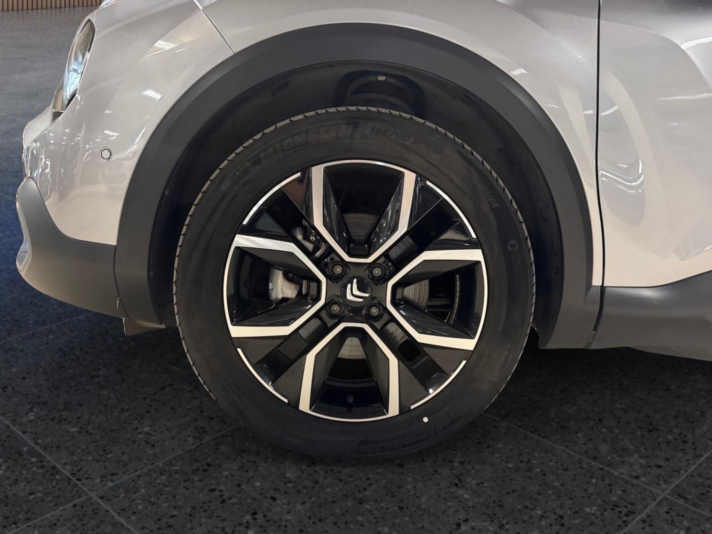 Citroen C4 2023, photo 7/24