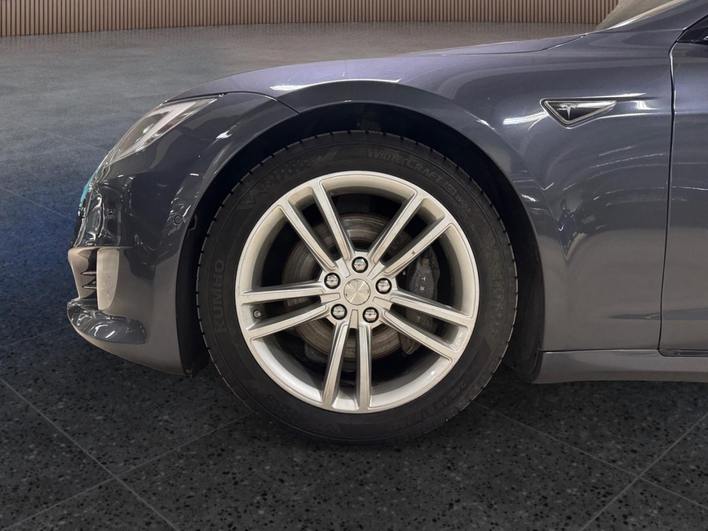 Tesla Model S 75D AWD Facelift 2016, kuva 7/22