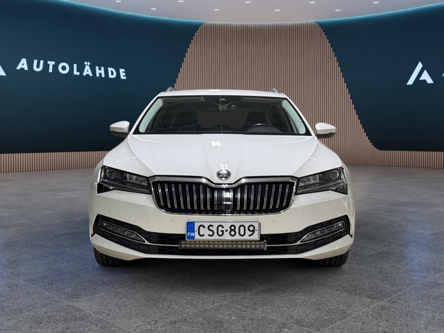 Skoda Superb 2020, kuva 6/33
