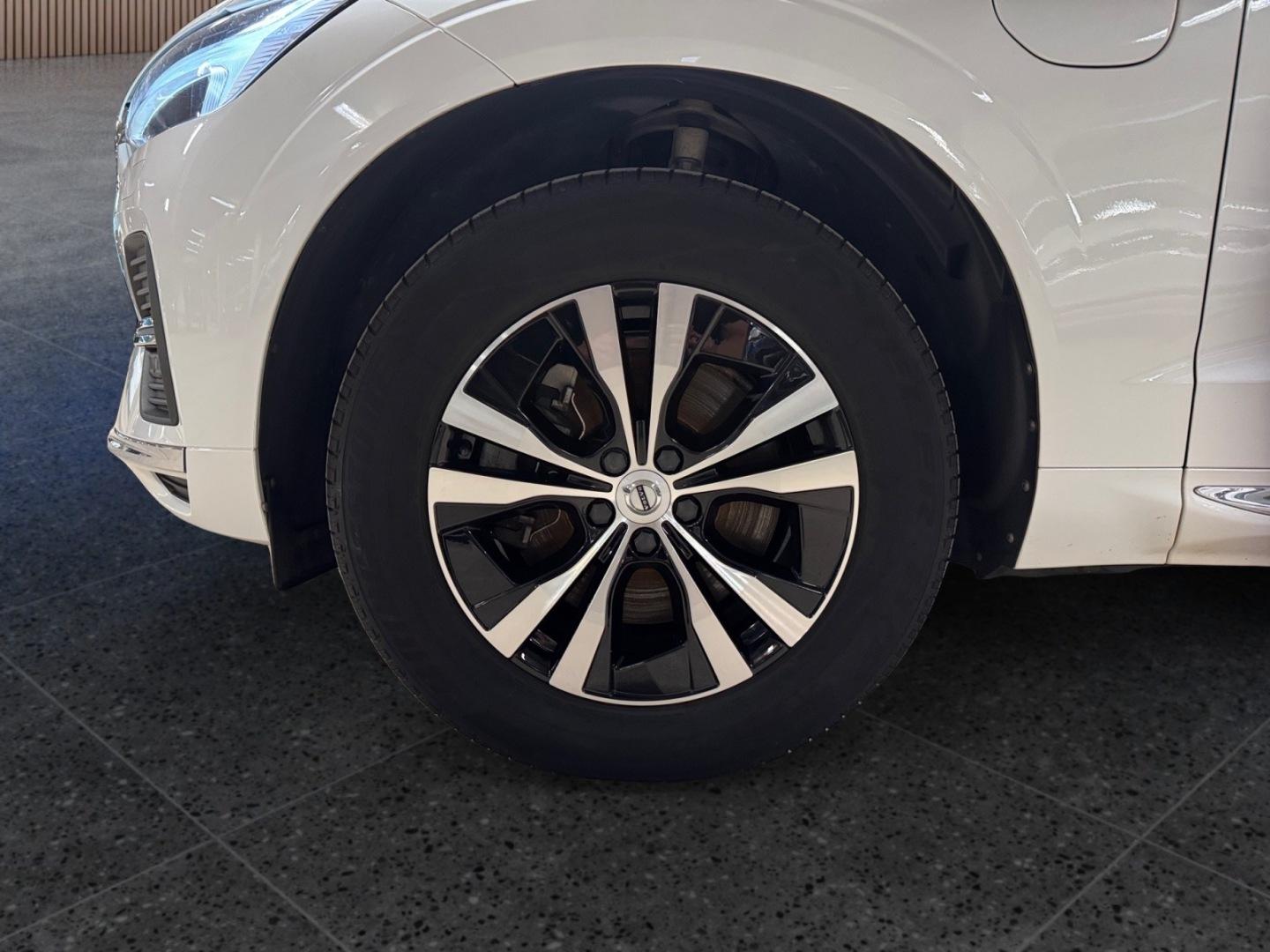 Volvo XC60 2022, photo 7/30