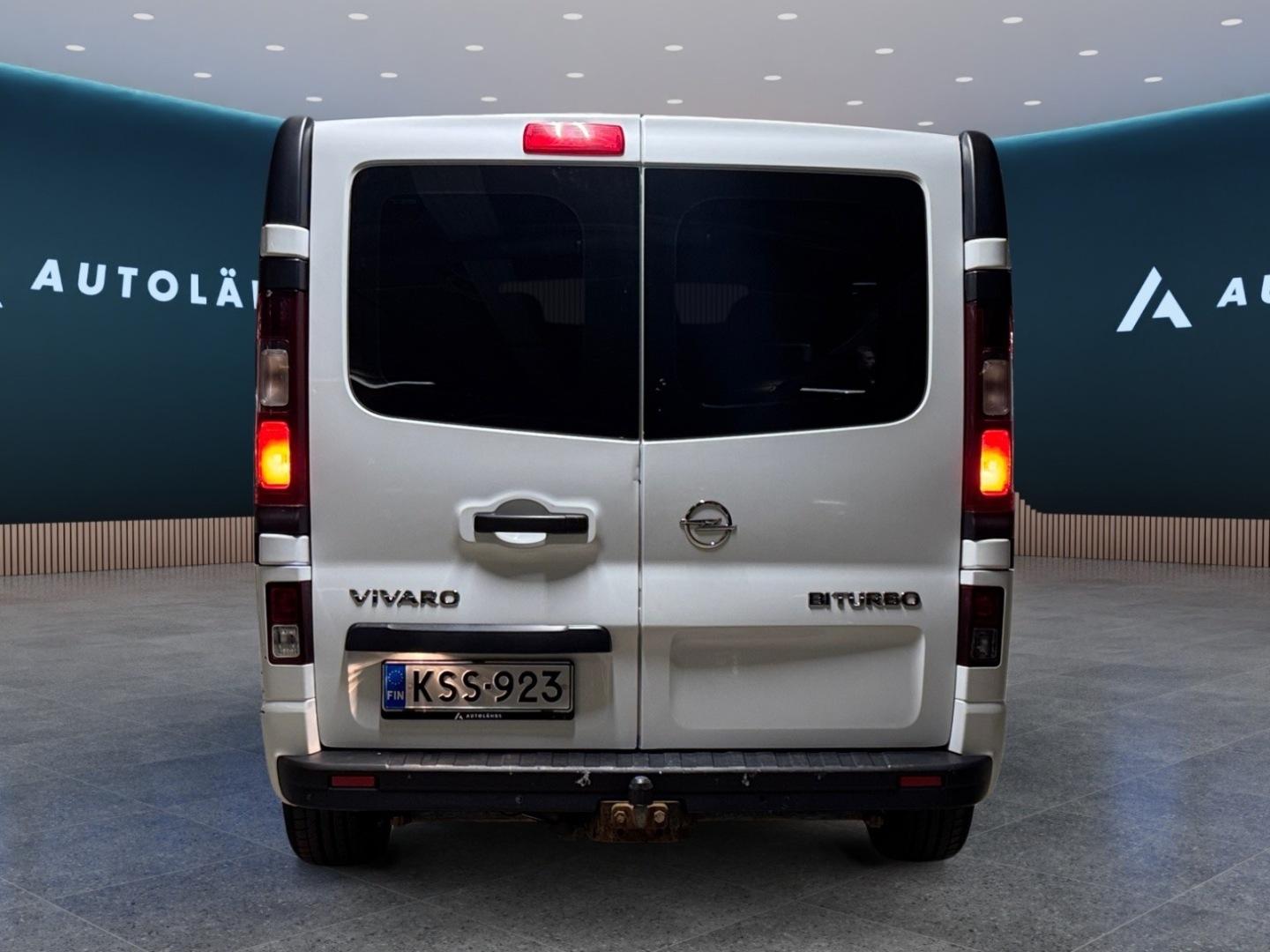 Opel Vivaro 2017, photo 5/20