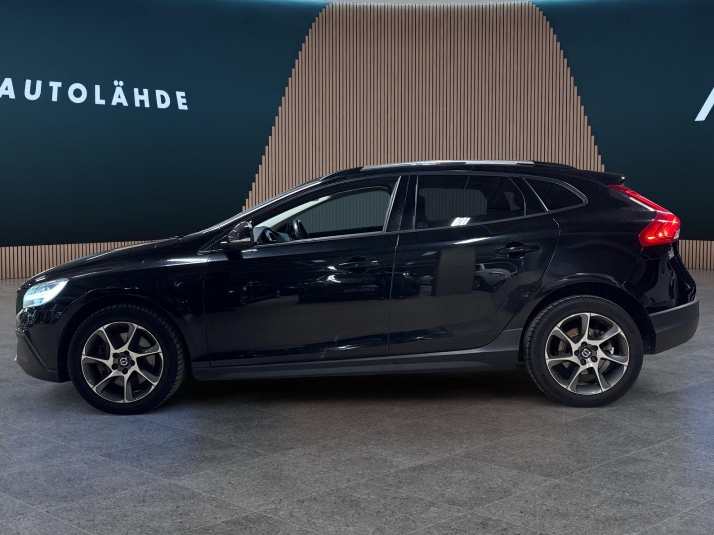Volvo V40 Cross Country D2 Business aut 2017, kuva 3/20