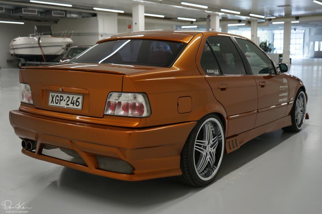 BMW 318 - EuroAuto