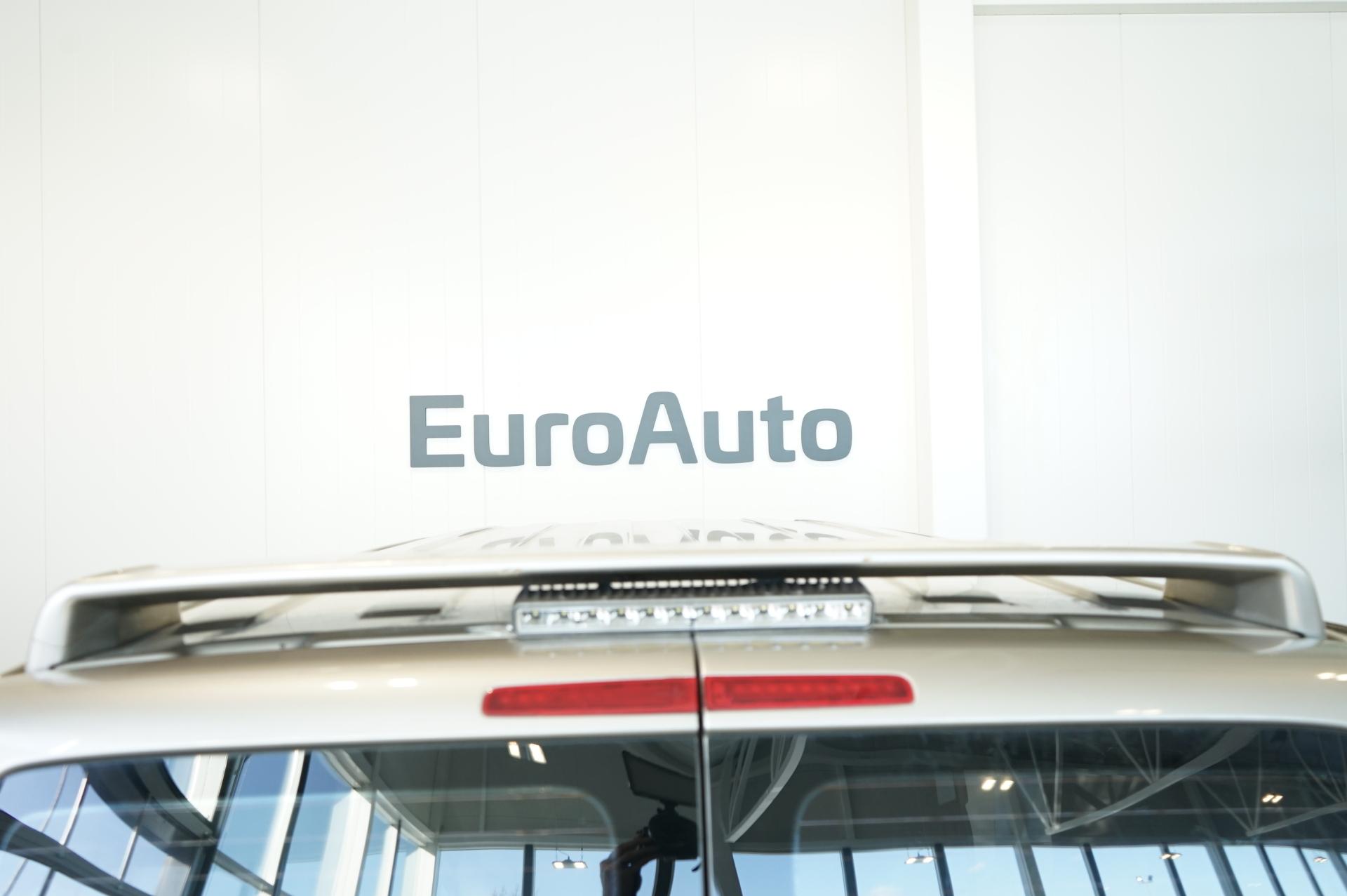 Volkswagen Transporter - EuroAuto