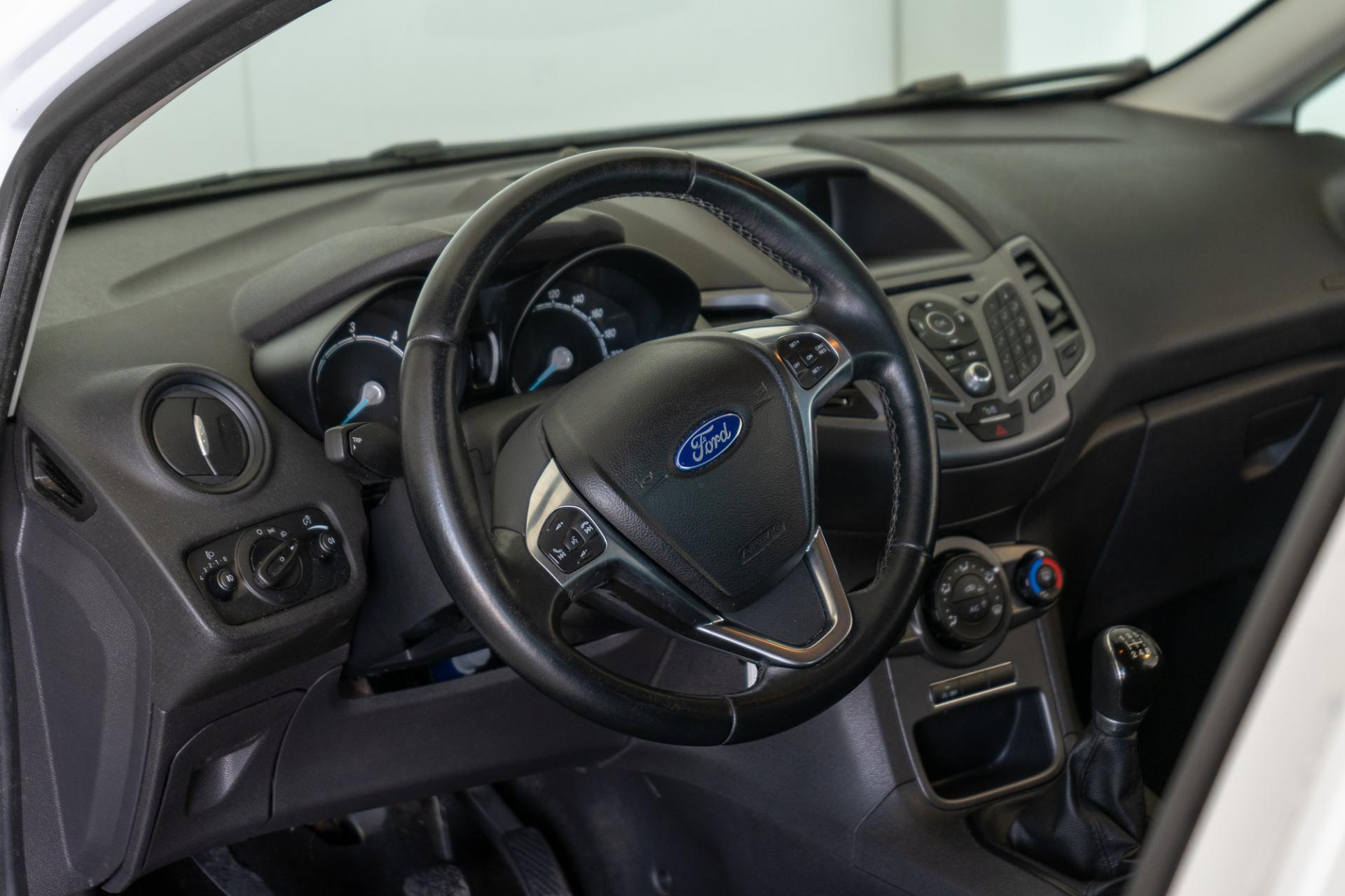 Ford Fiesta Van - EuroAuto