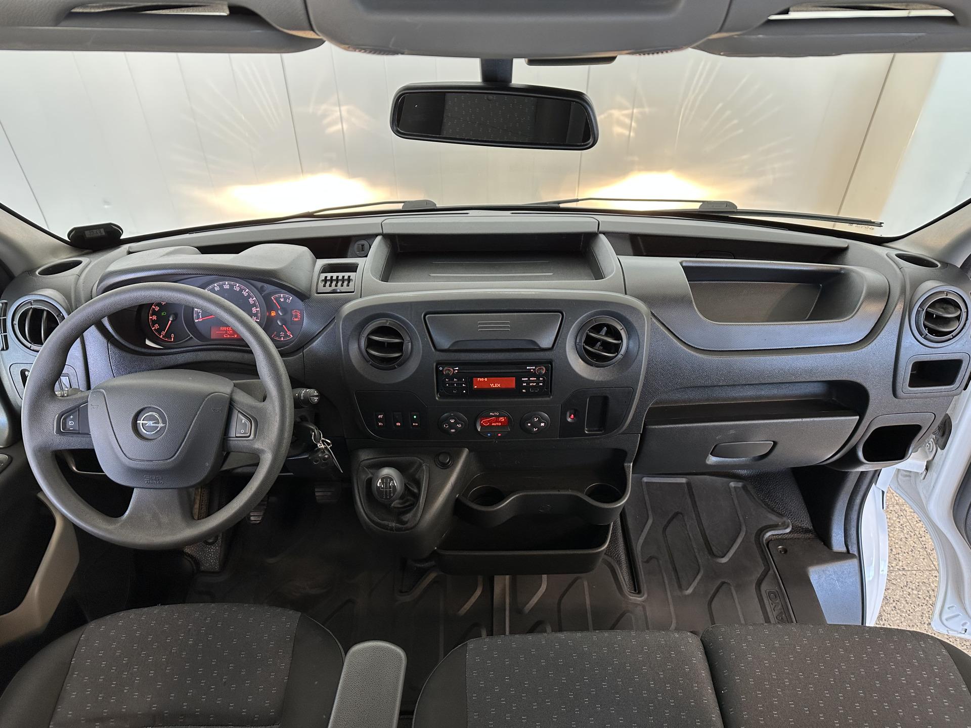 Opel Movano - EuroAuto