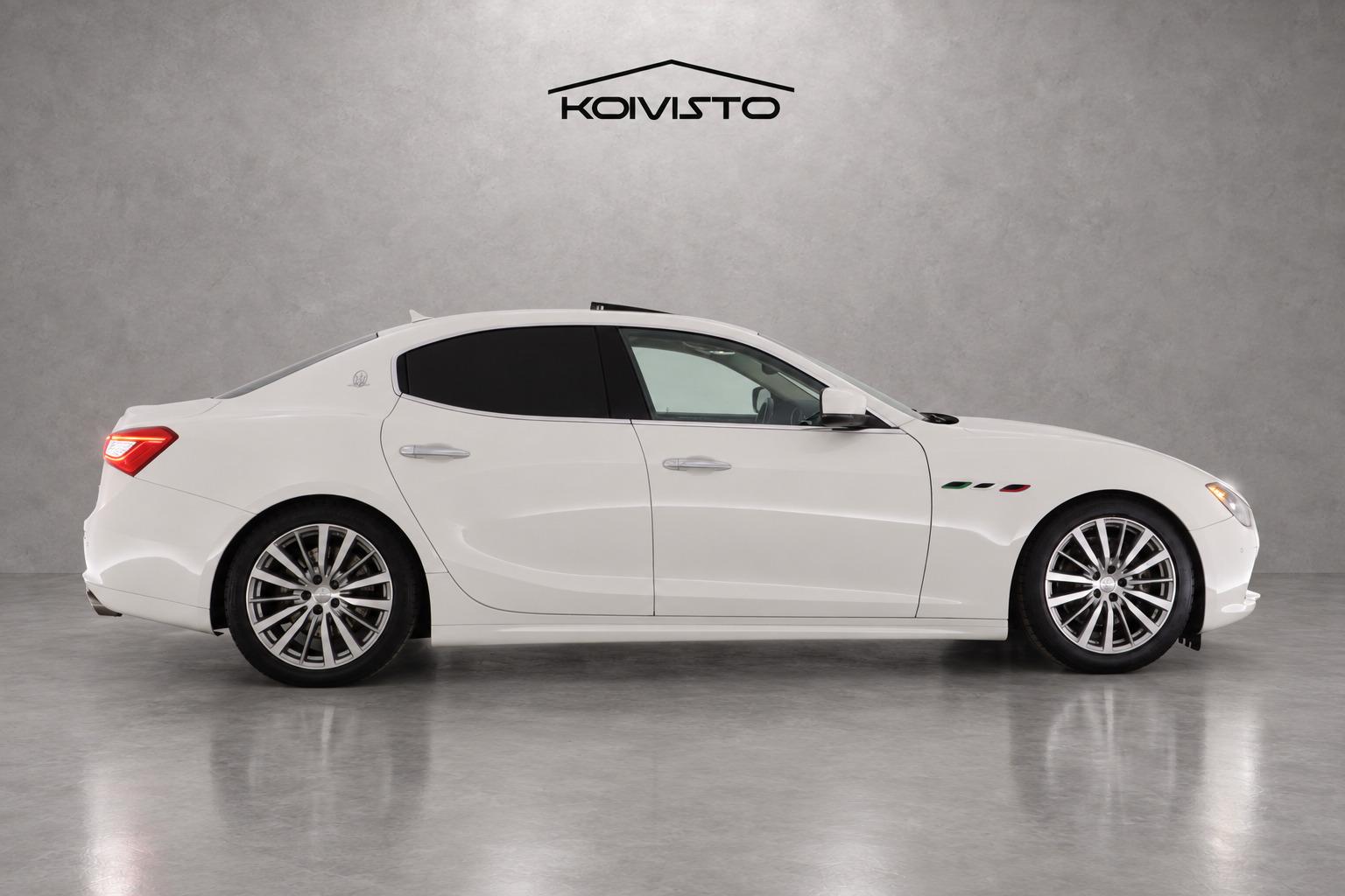 Maserati Ghibli 2016 – kuva 1