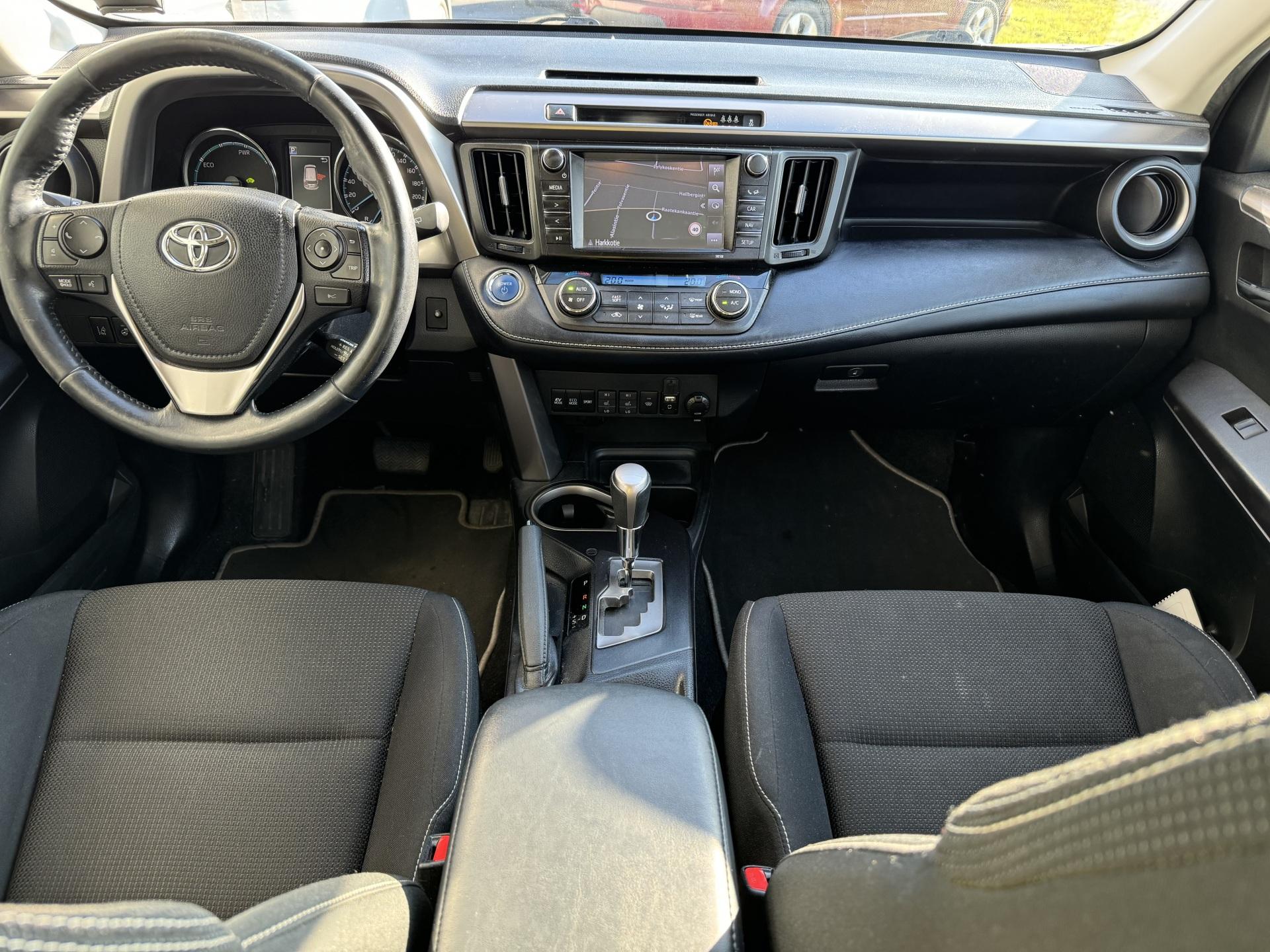 Toyota RAV4 | 2018