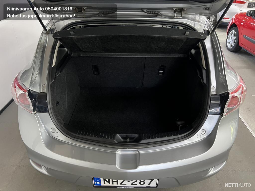 Mazda 3 | 2012