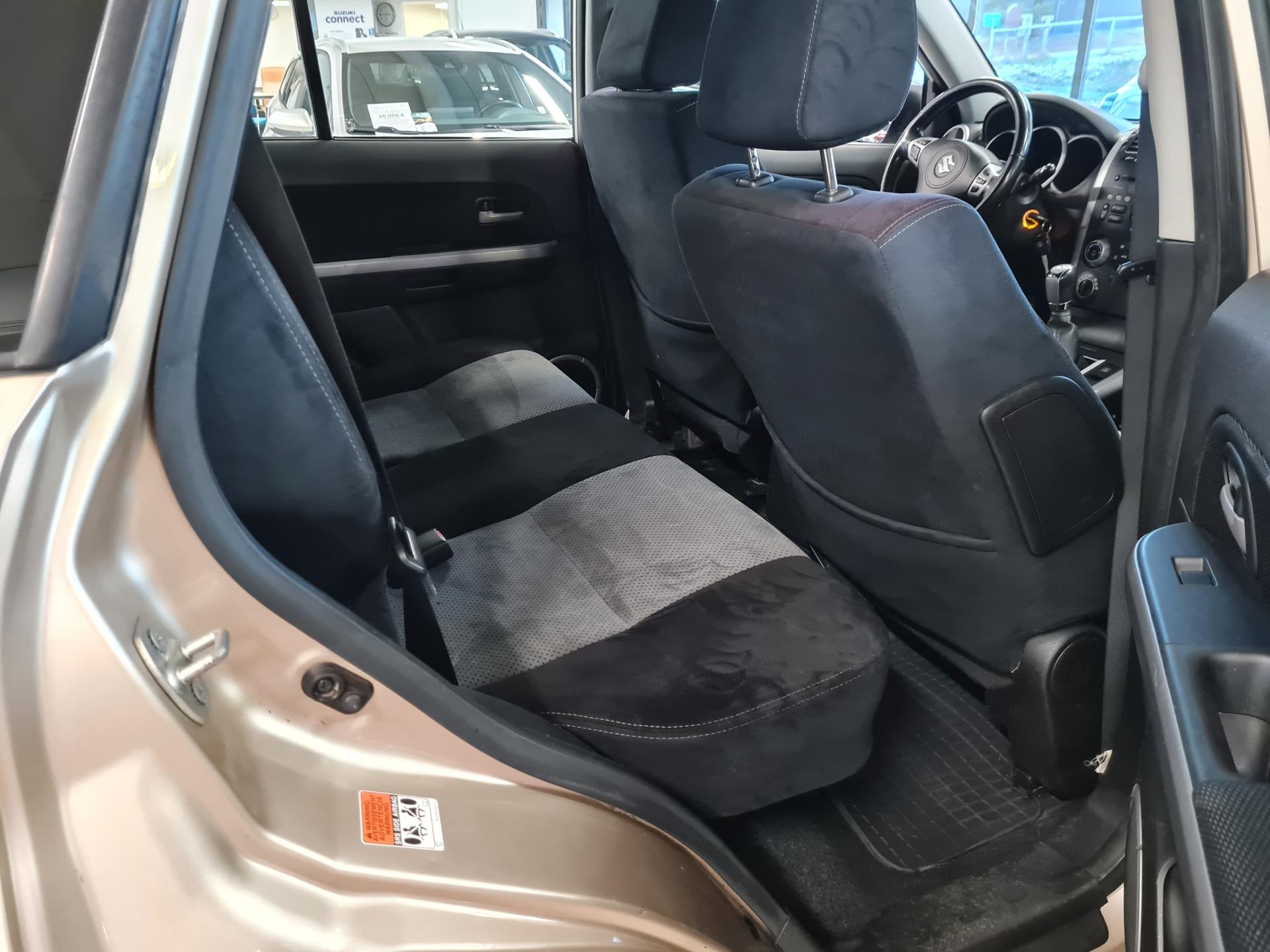 Suzuki Grand Vitara SE 2,0 JLX 4WD