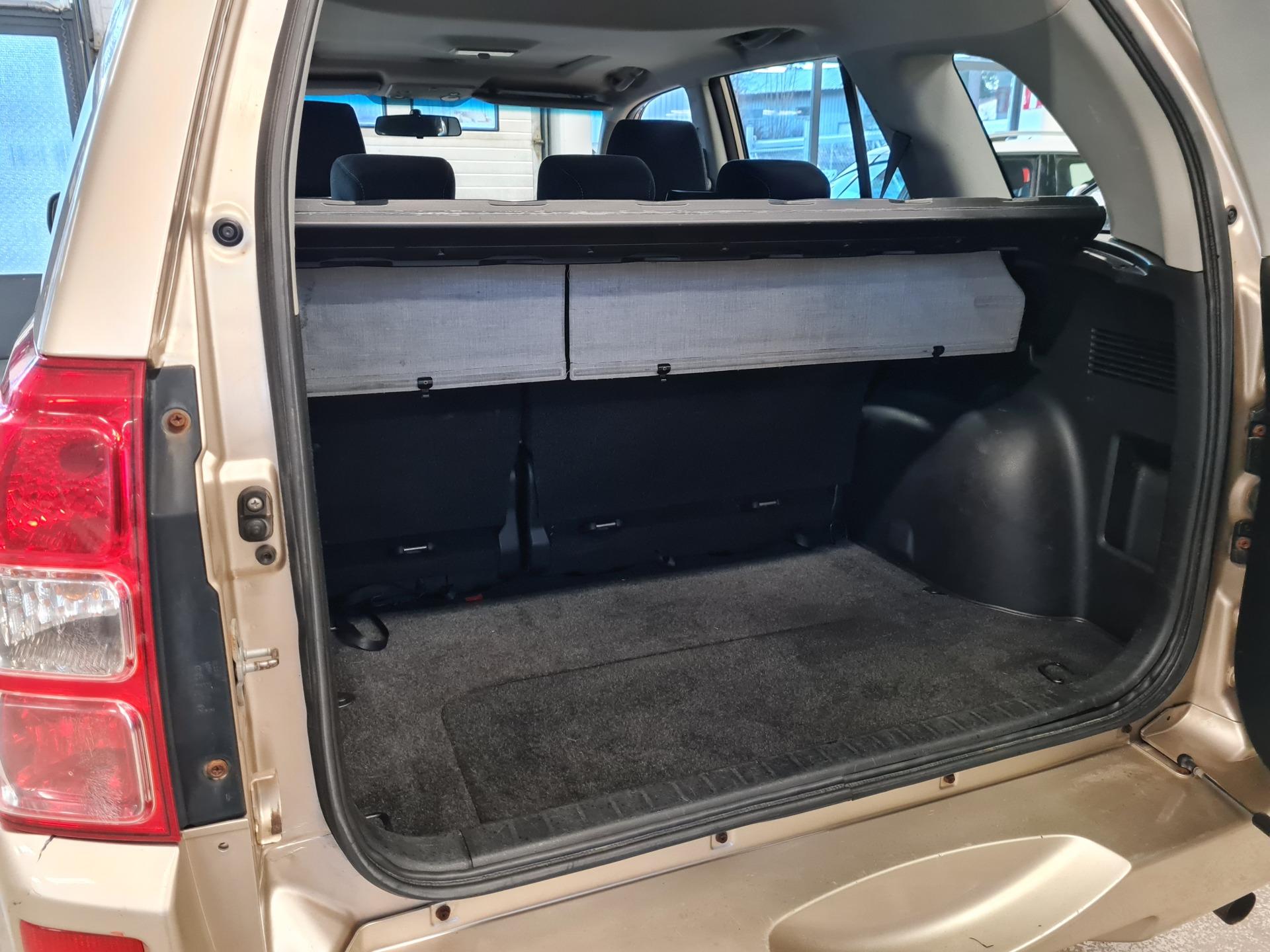 Suzuki Grand Vitara SE 2,0 JLX 4WD