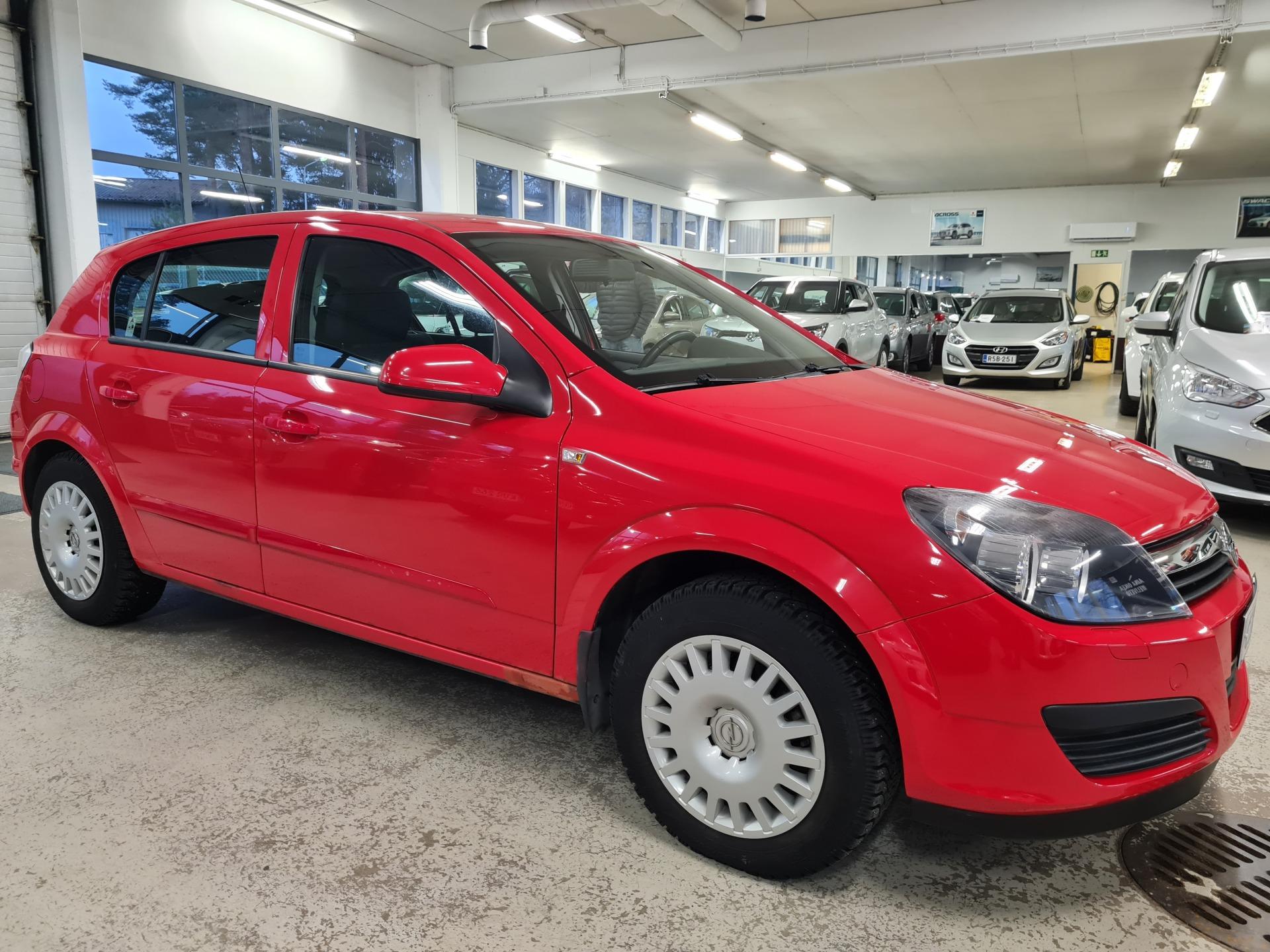 Opel Astra 1,8 Ecotec Enjoy Special 5d