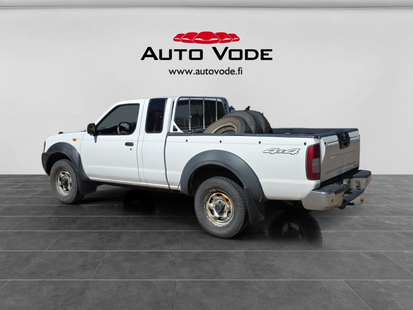 Nissan King Cab 2.5DI 4X4 m/c