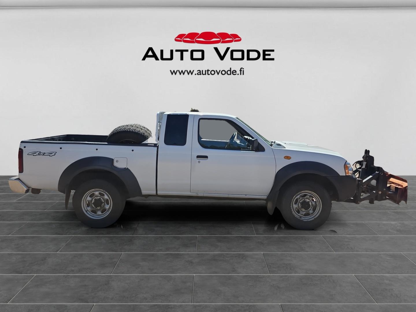 Nissan King Cab 2.5DI 4X4 m/c