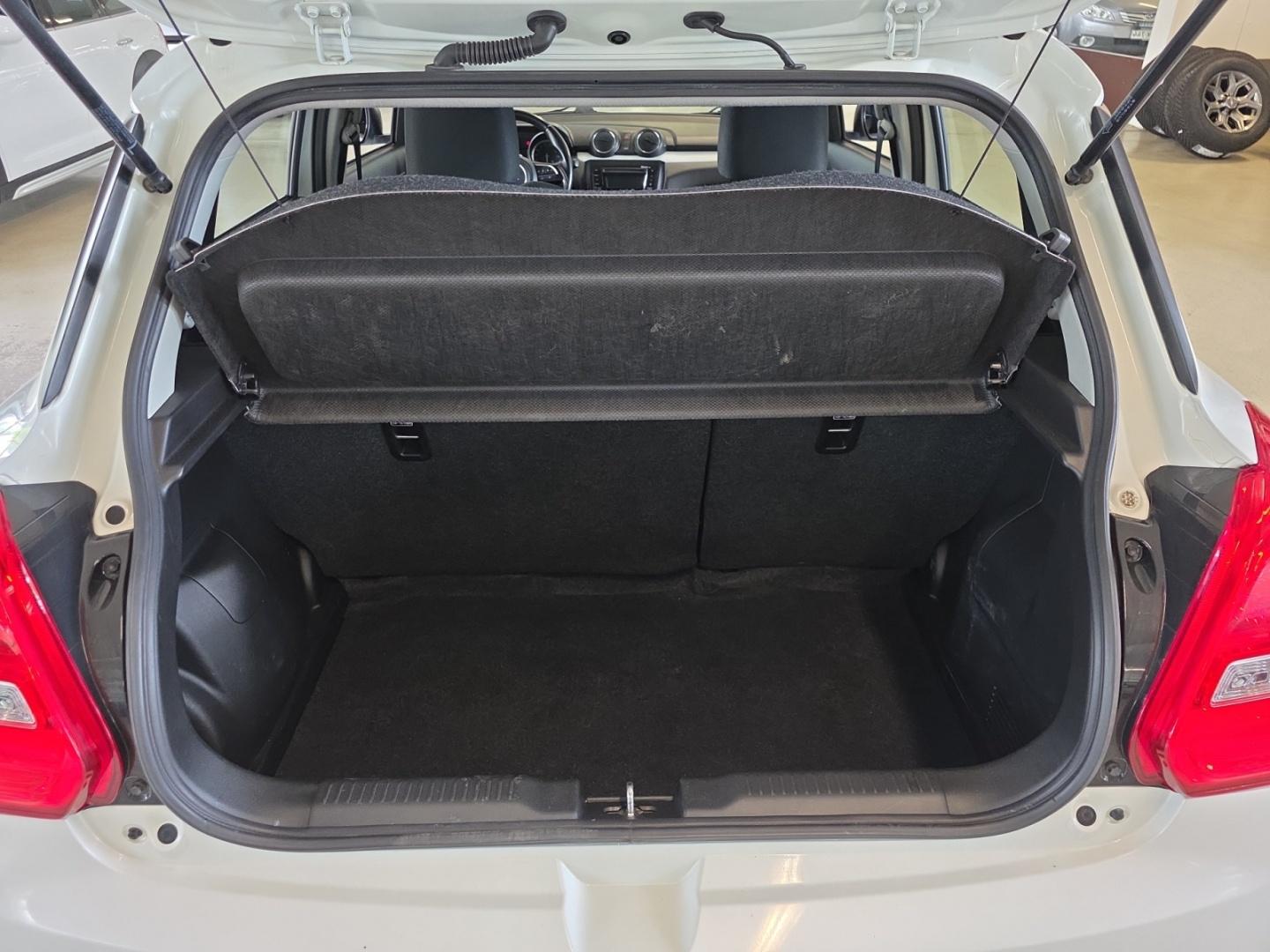 Suzuki Swift 1,2 DUALJET 2WD GL CVT-aut HYBRID