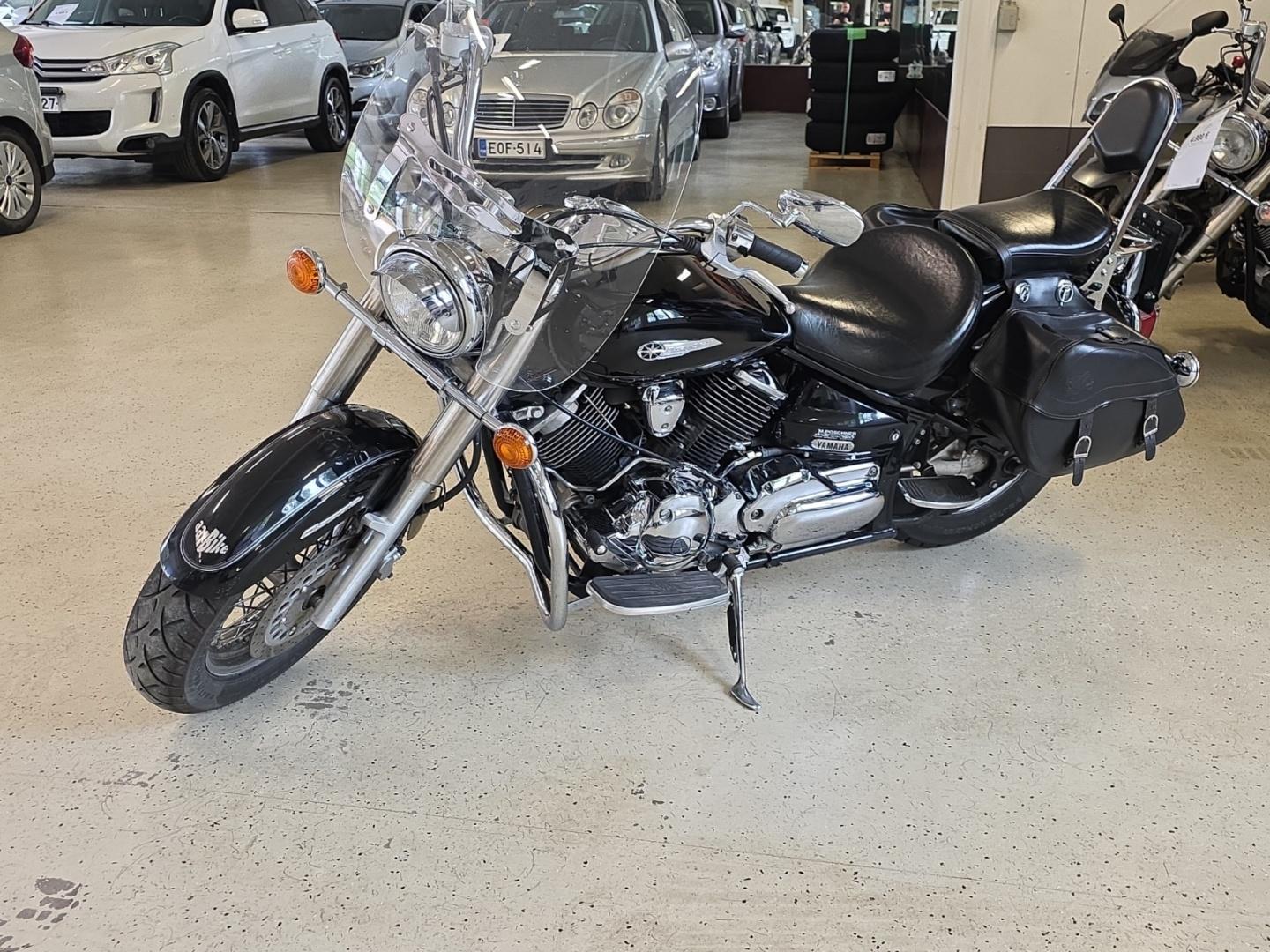 Yamaha XVS 1100 Dragstar Classic