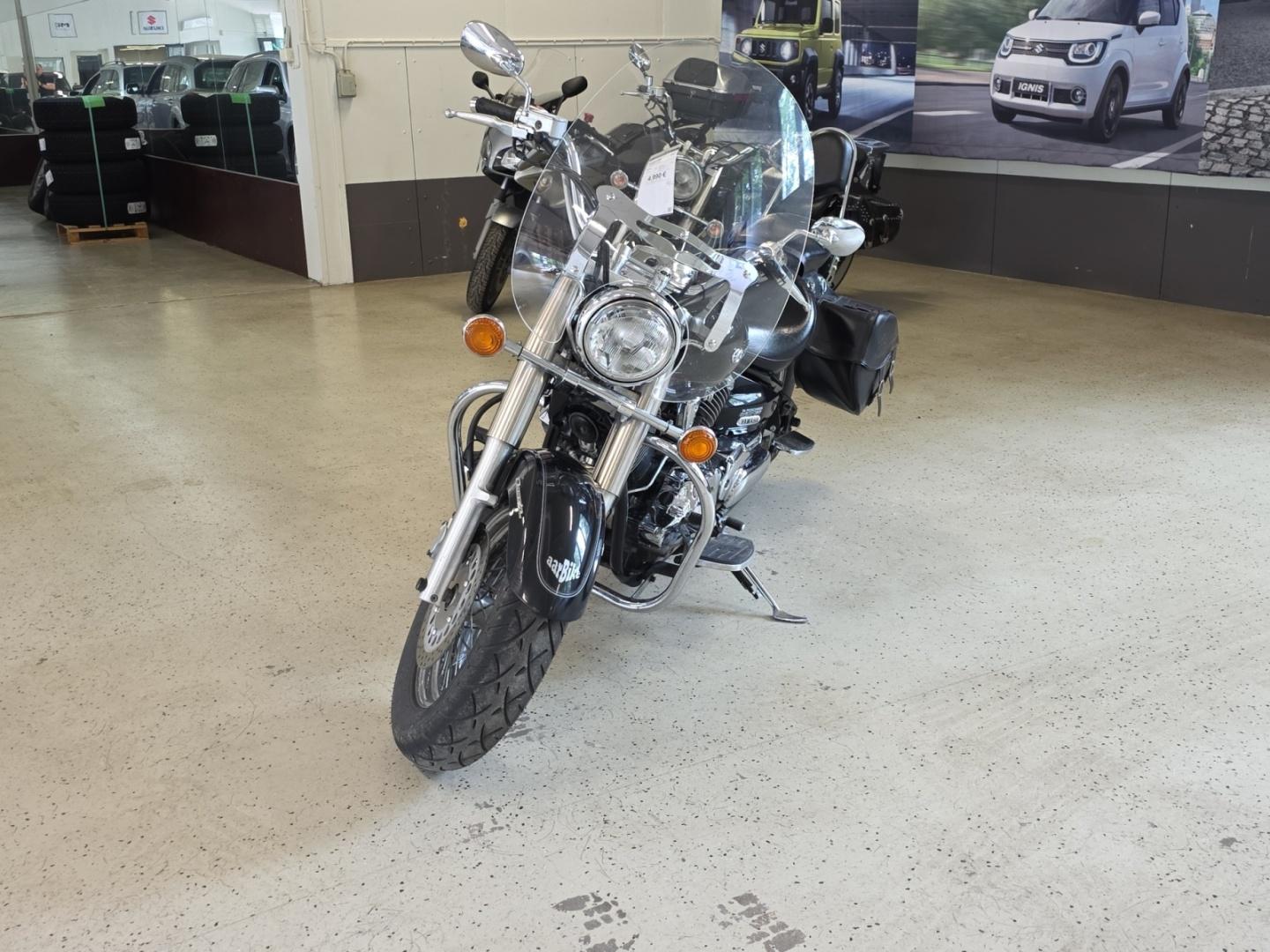 Yamaha XVS 1100 Dragstar Classic