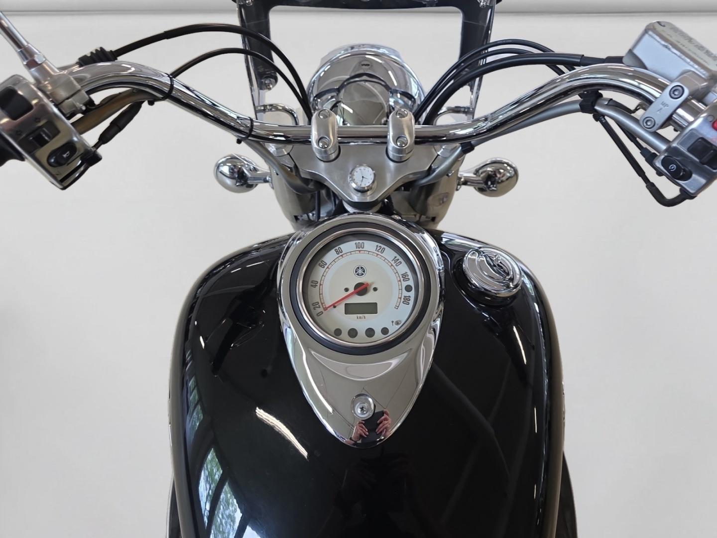 Yamaha XVS 1100 Dragstar Classic