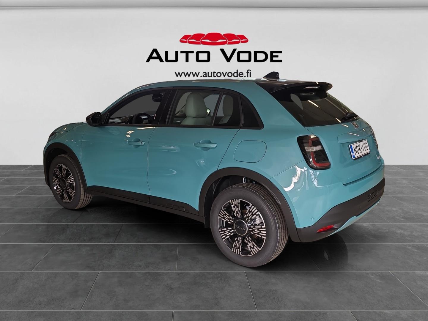 Fiat 600 Hybrid 145 Automaatti Icon