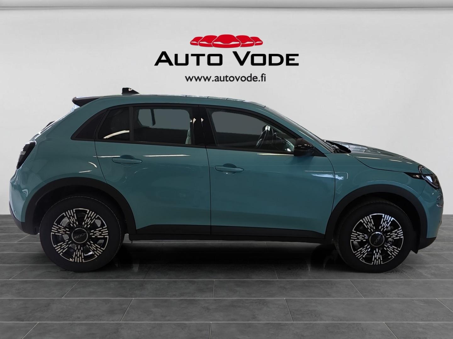 Fiat 600 Hybrid 145 Automaatti Icon
