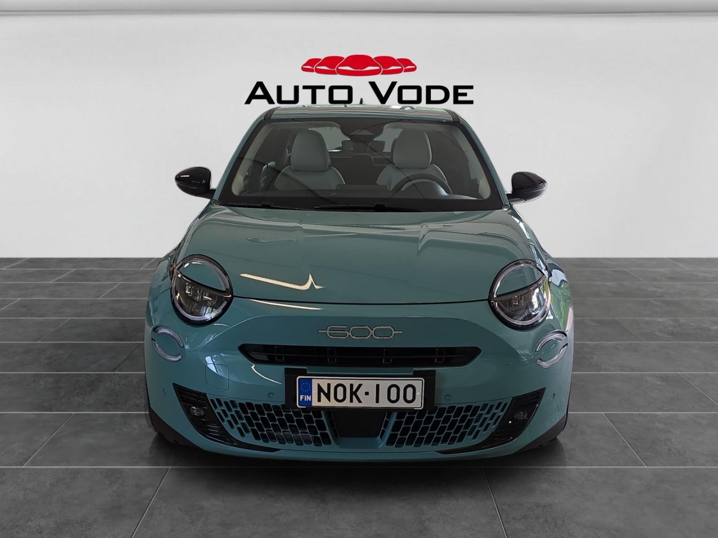 Fiat 600 Hybrid 145 Automaatti Icon